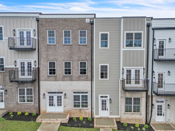 191 Charleston Ave, Pleasant View, TN 37146
