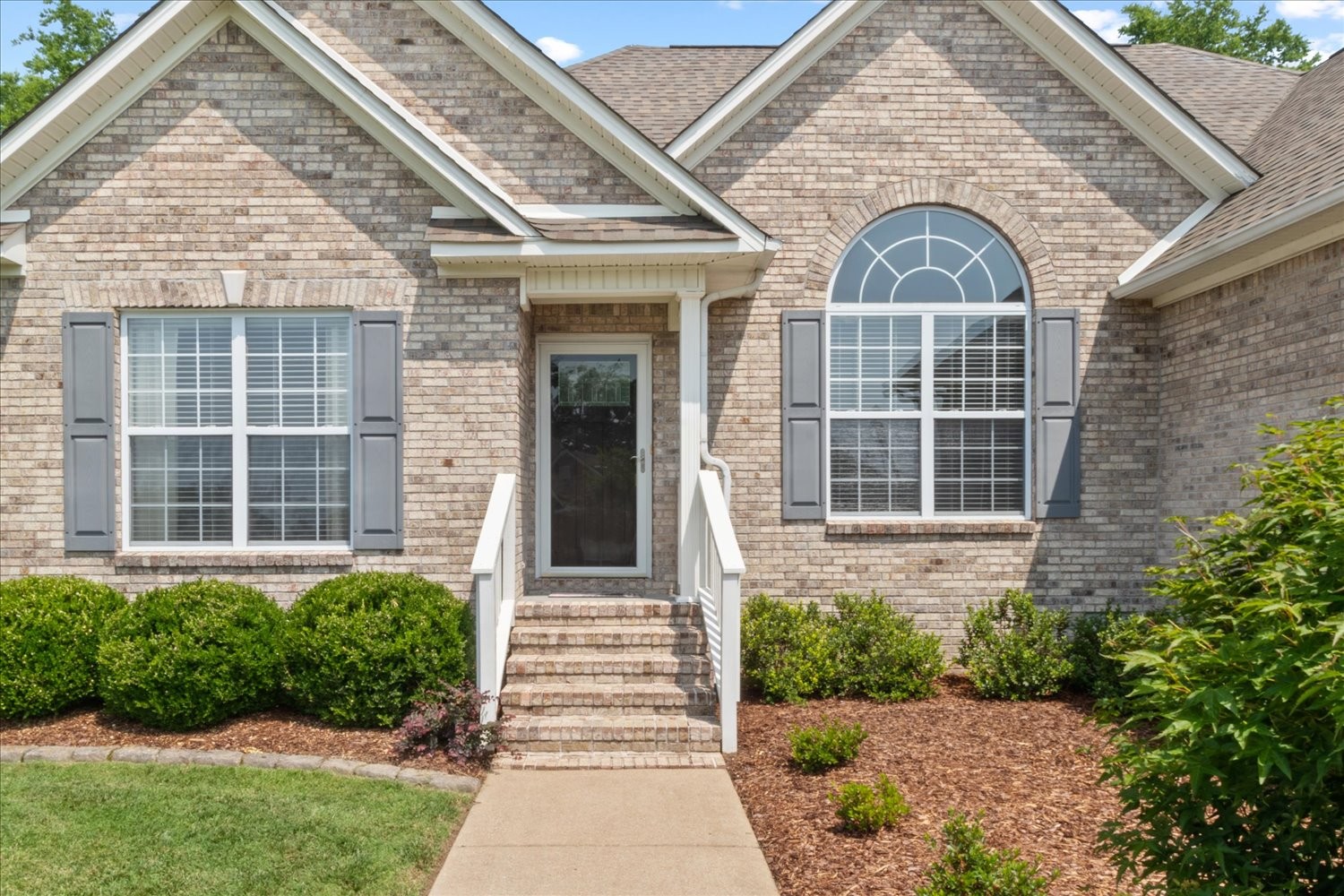 923 Crosby Ct, Columbia, TN 38401