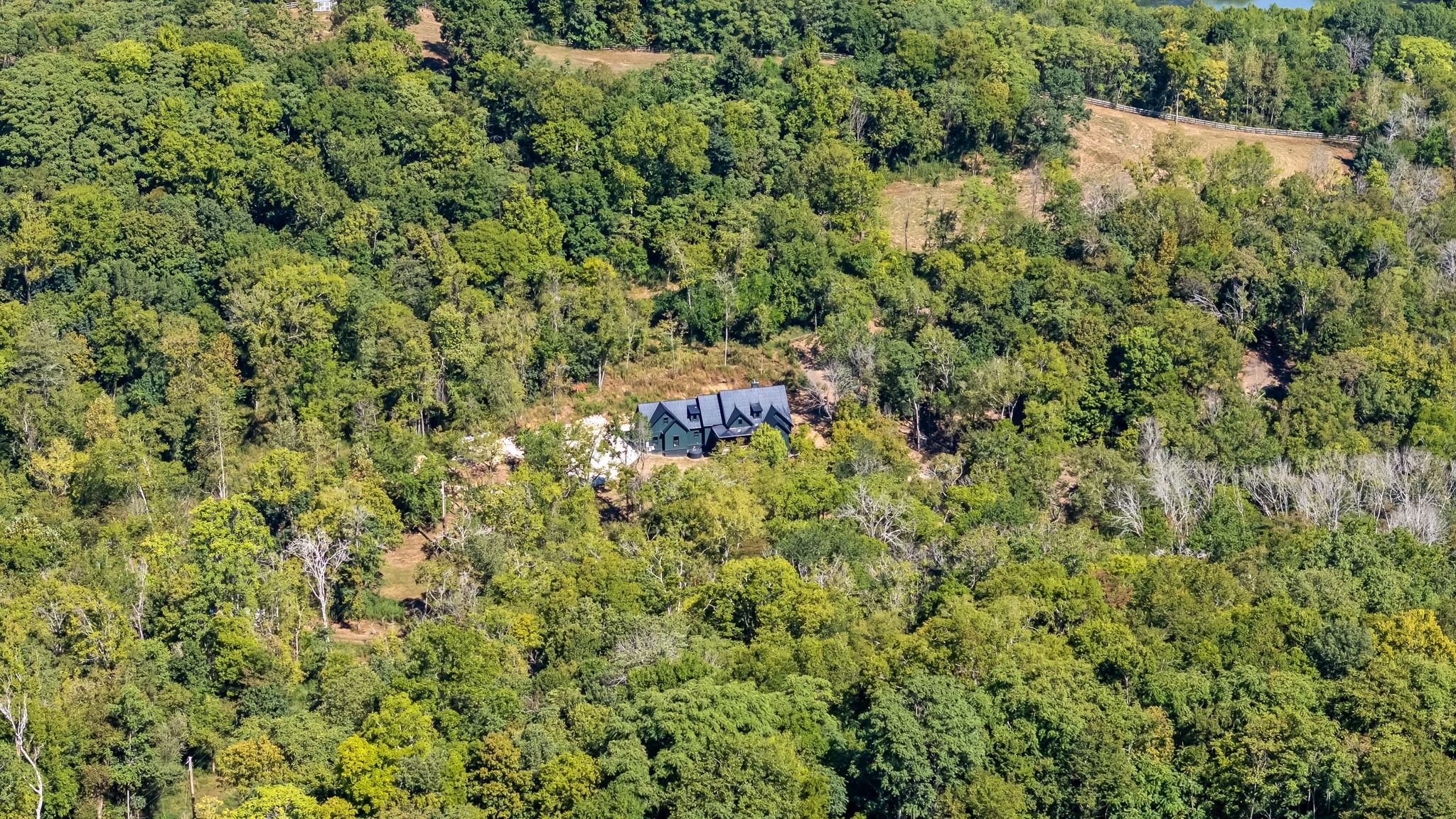 2320 Stephens Rd, Columbia, TN 38401