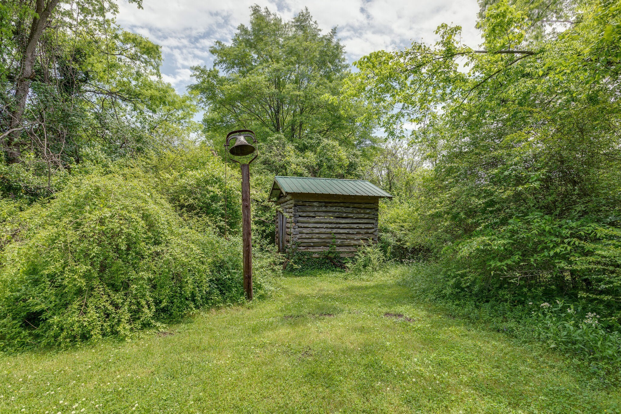 3088 Hillsboro Rd, Brentwood, TN 37027