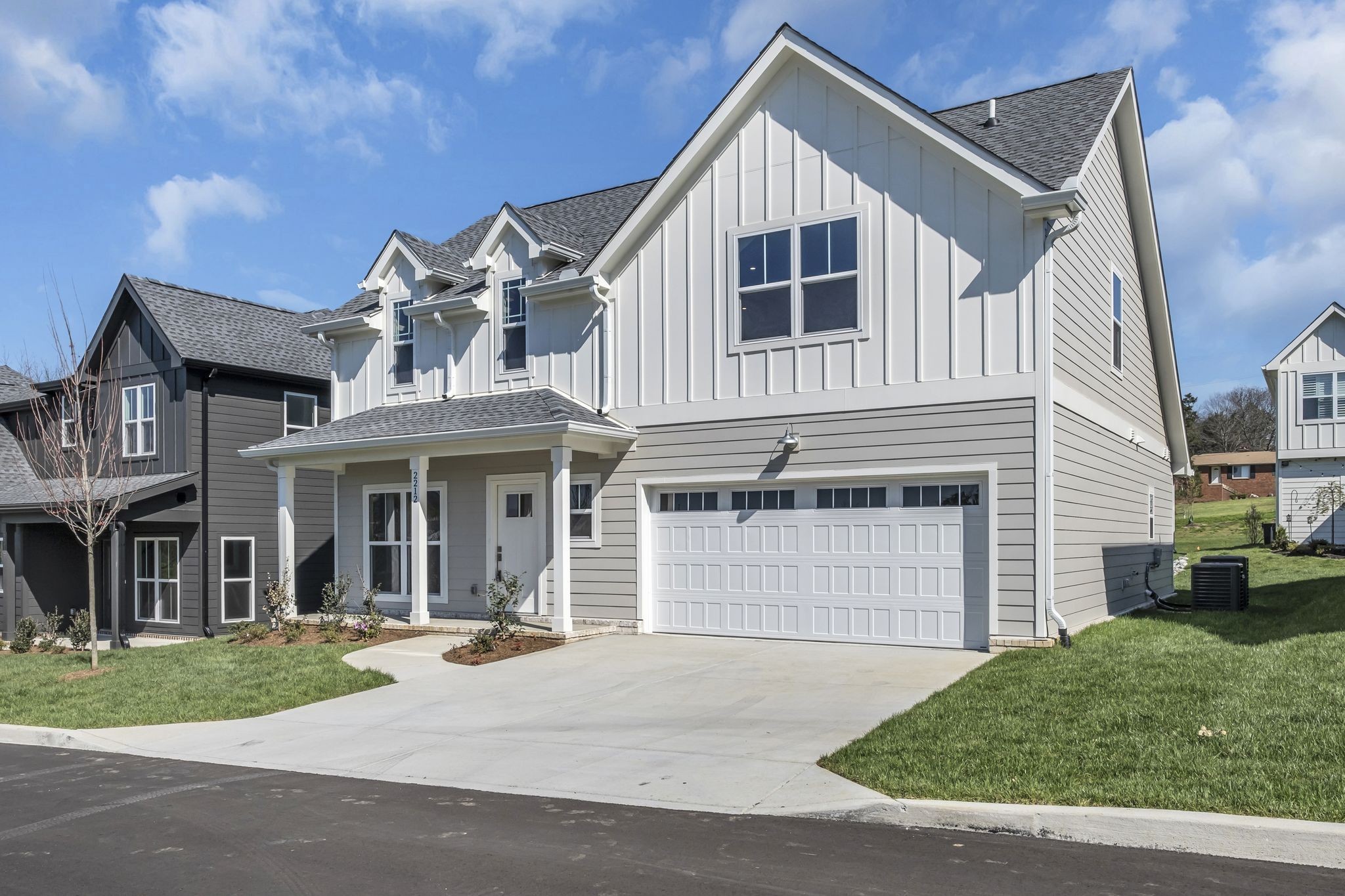 2212 Chadwell Station Ln, Madison, TN 37115