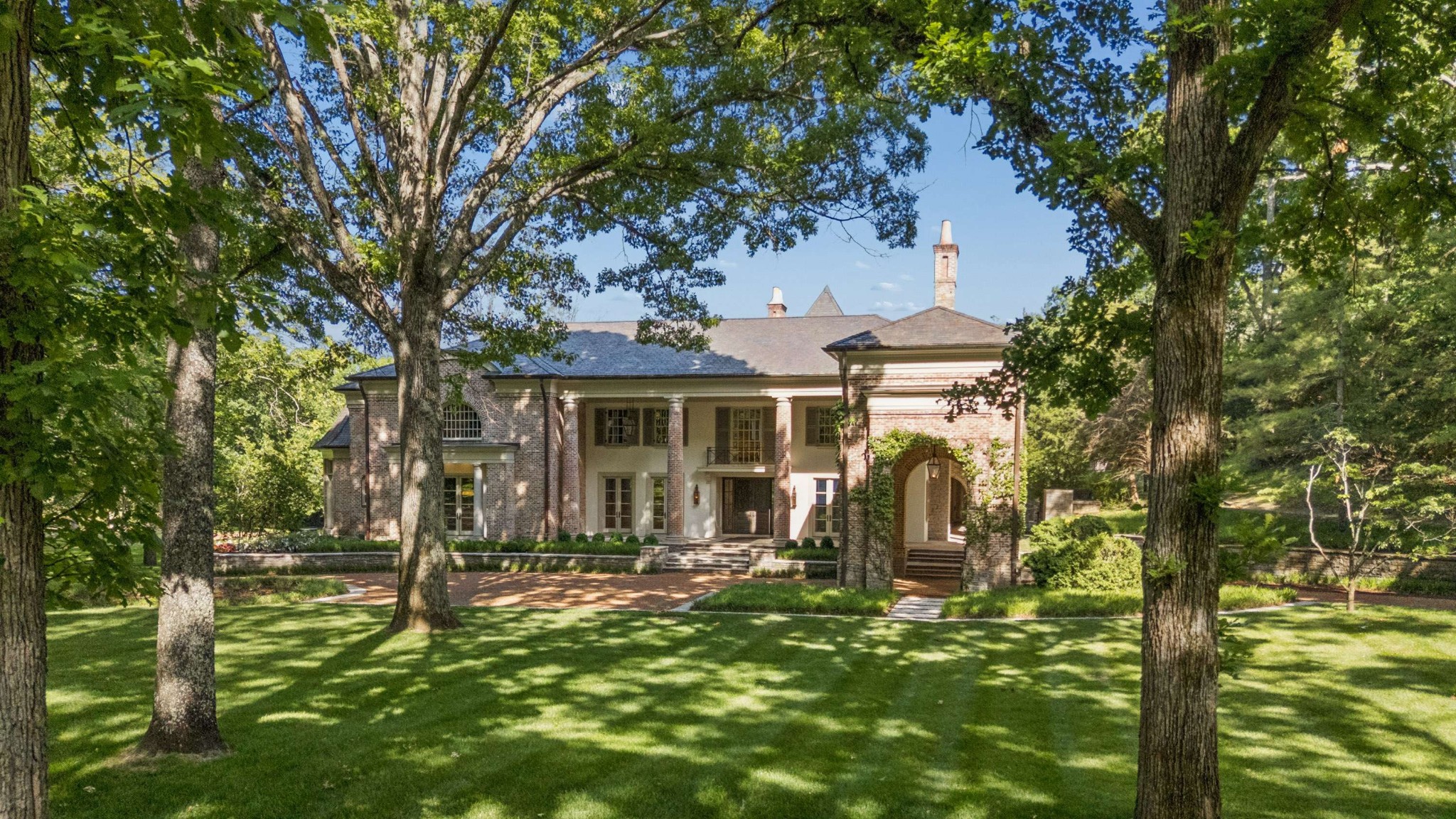 1358 Page Rd, Nashville, TN 37205