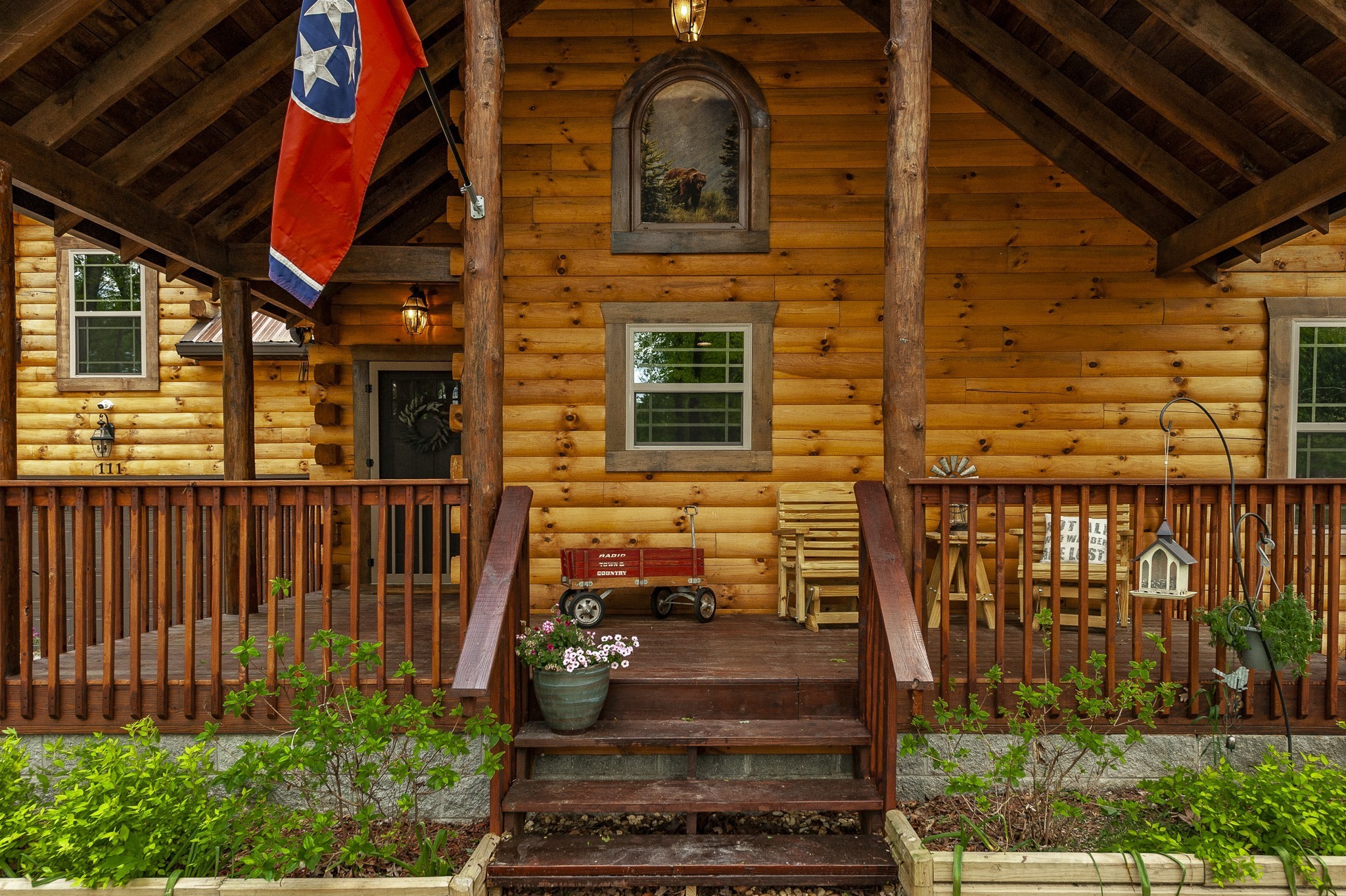 111 Guill Ln, Cottontown, TN 37048