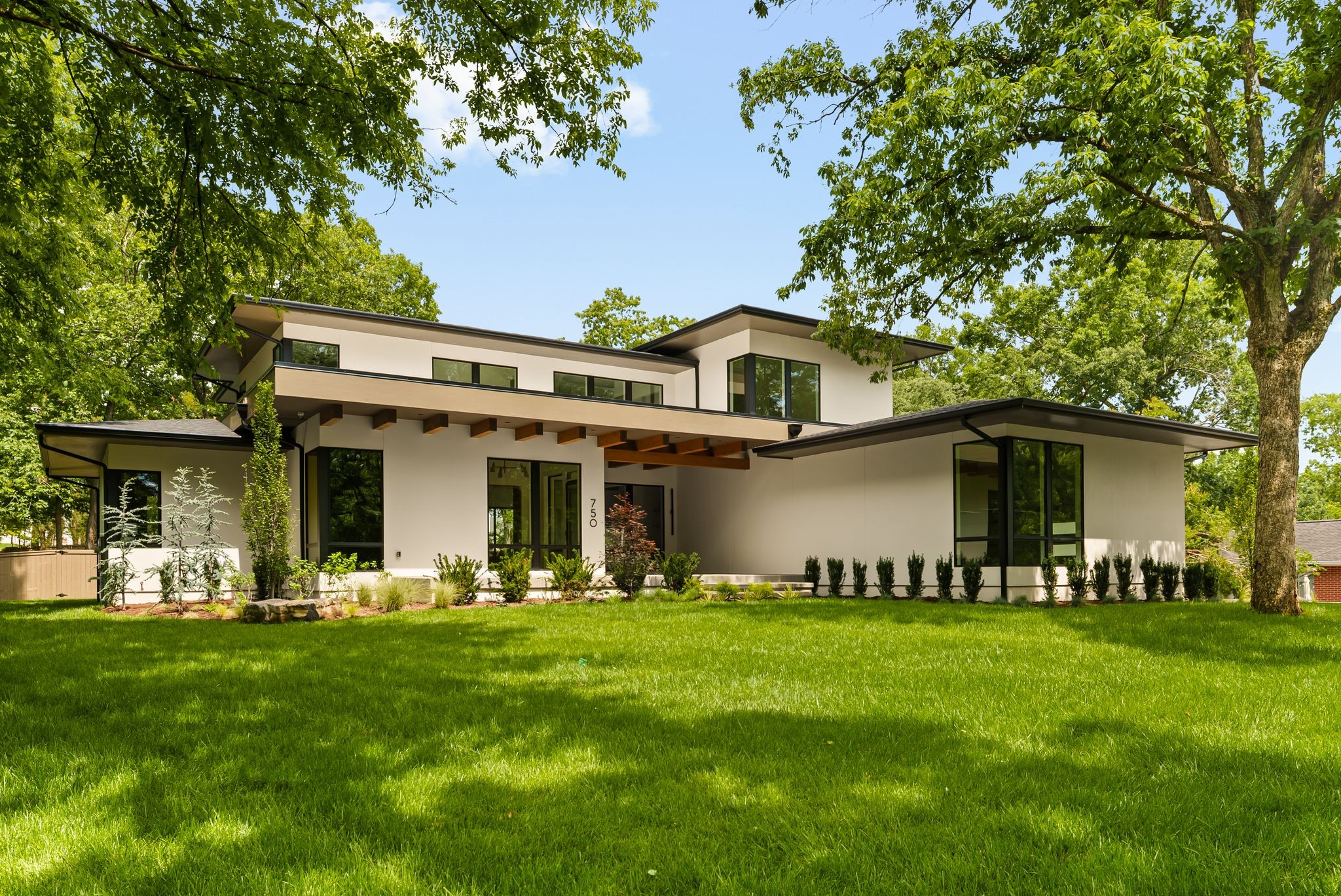 750 Templeton Dr, Nashville, TN 37205