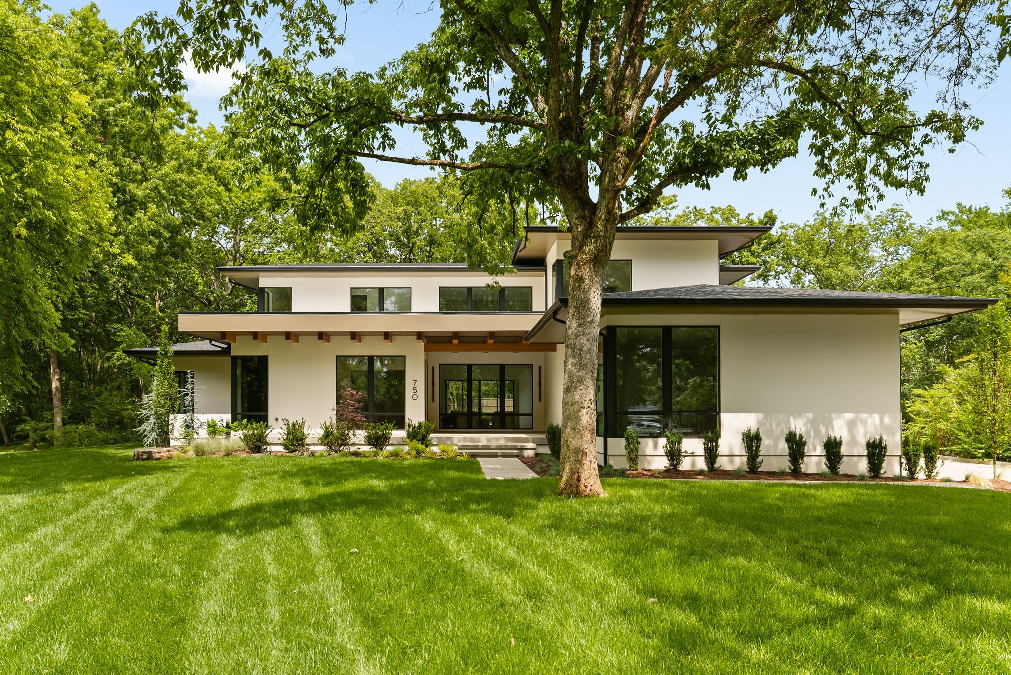 750 Templeton Dr, Nashville, TN 37205