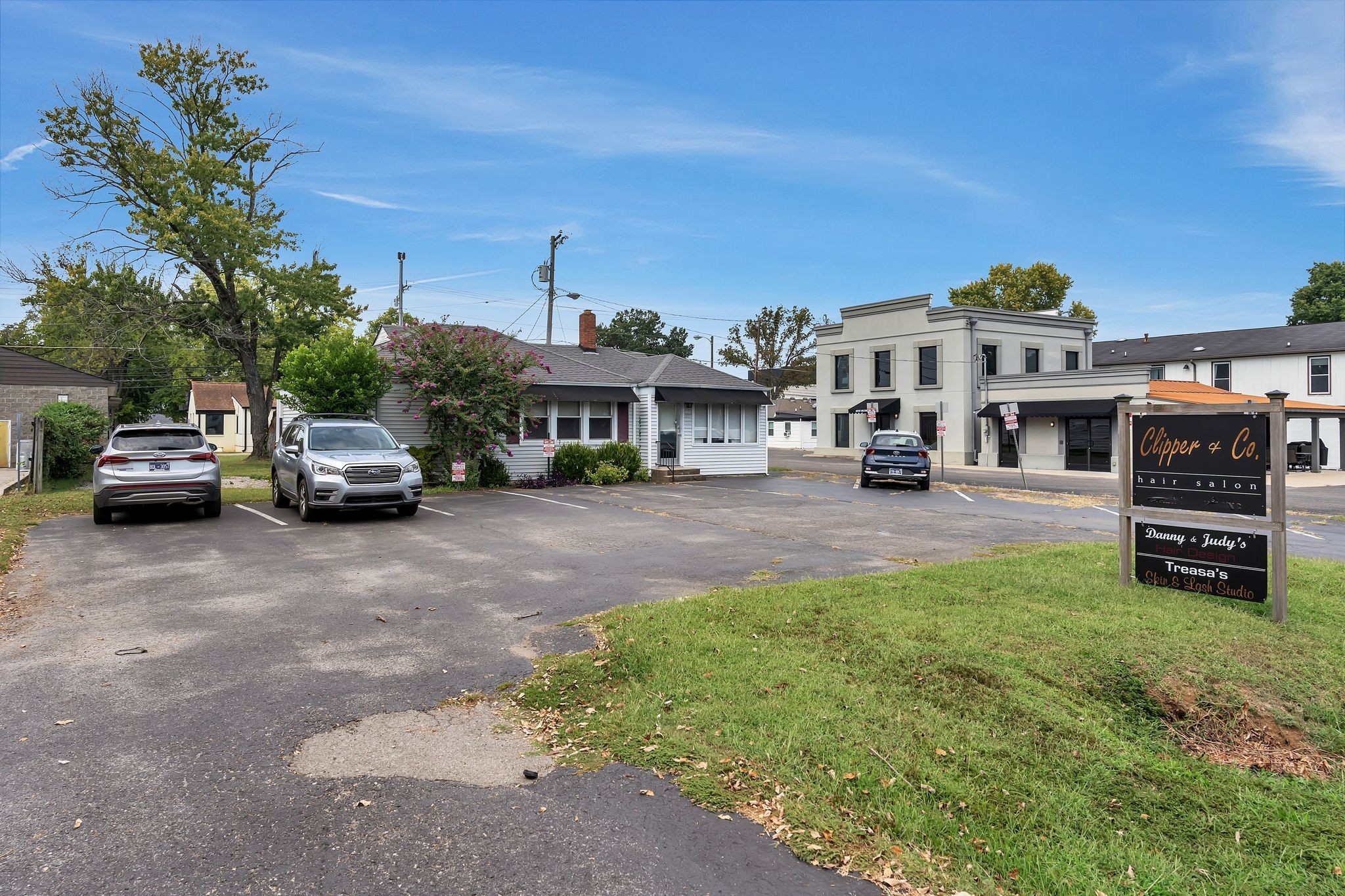 2823 Columbine Pl, Nashville, TN 37204