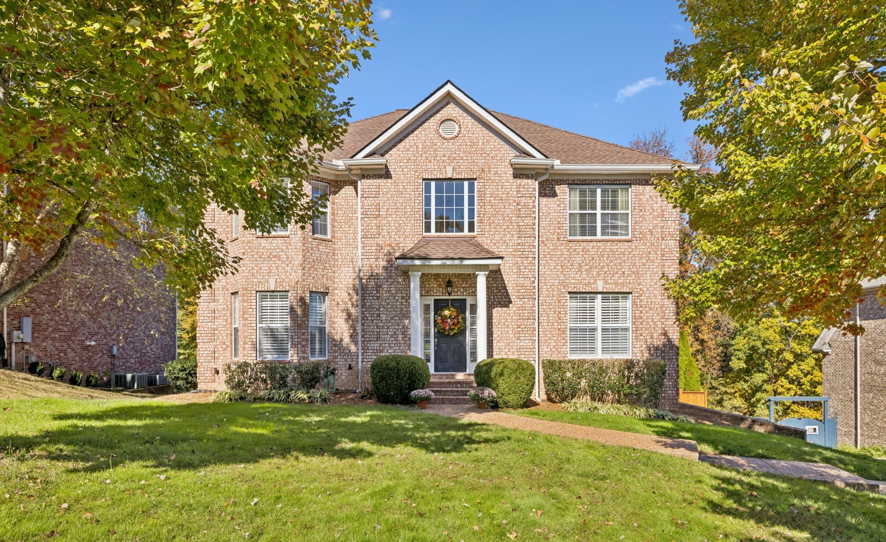 1572 Red Oak Ln, Brentwood, TN 37027