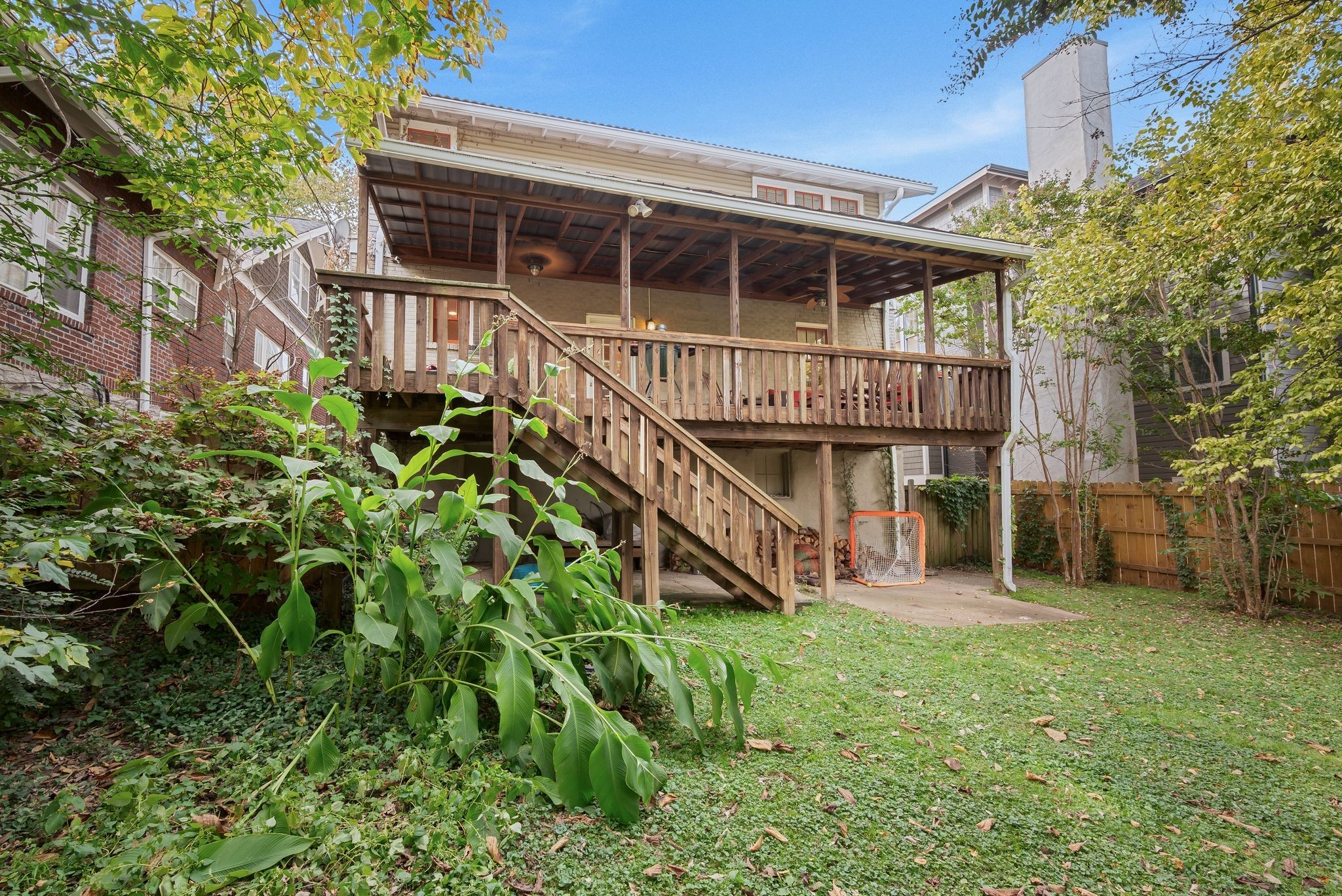 2402 Oakland Ave, Nashville, TN 37212