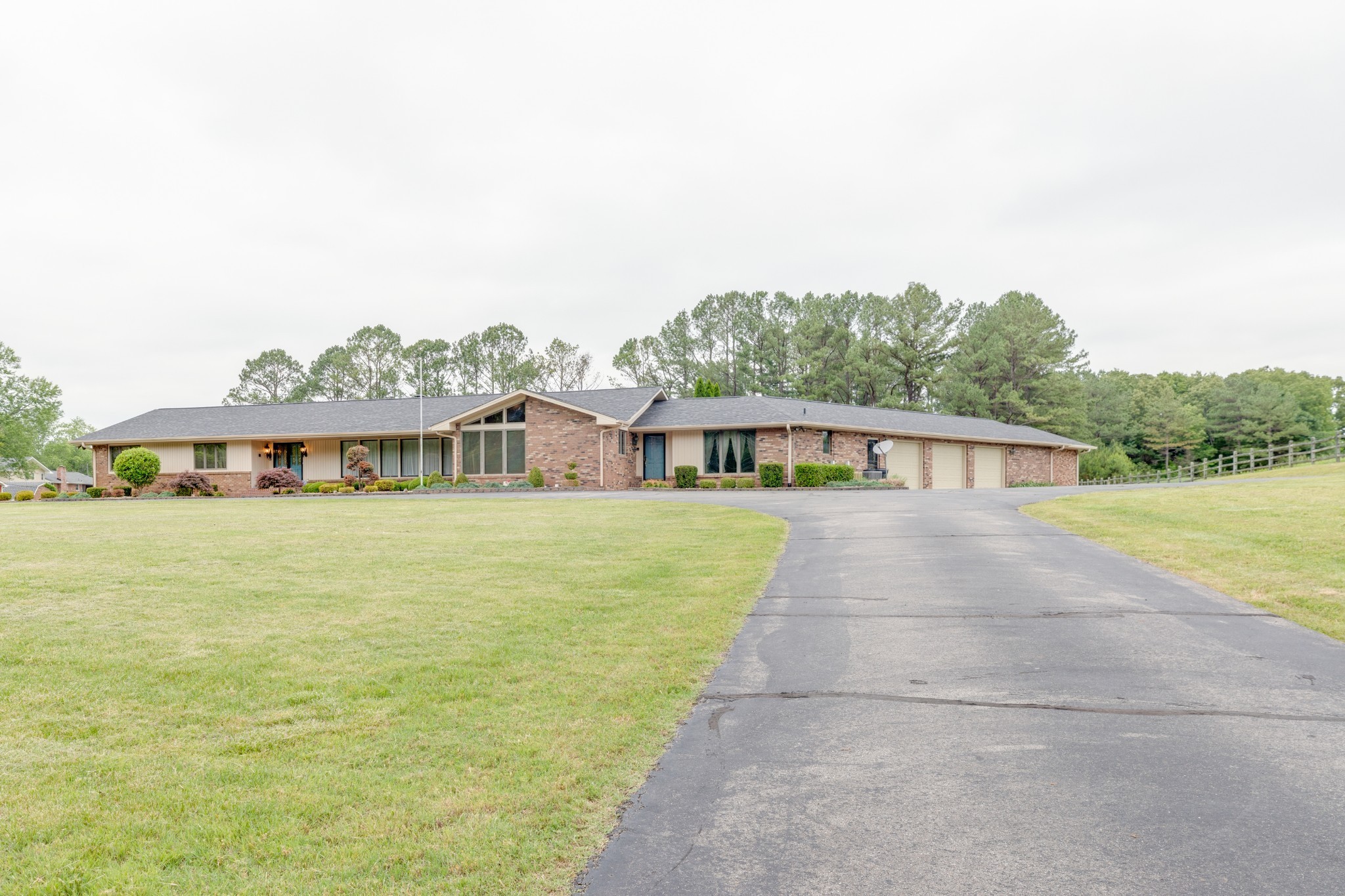4498 Highway 47 N, Charlotte, TN 37036