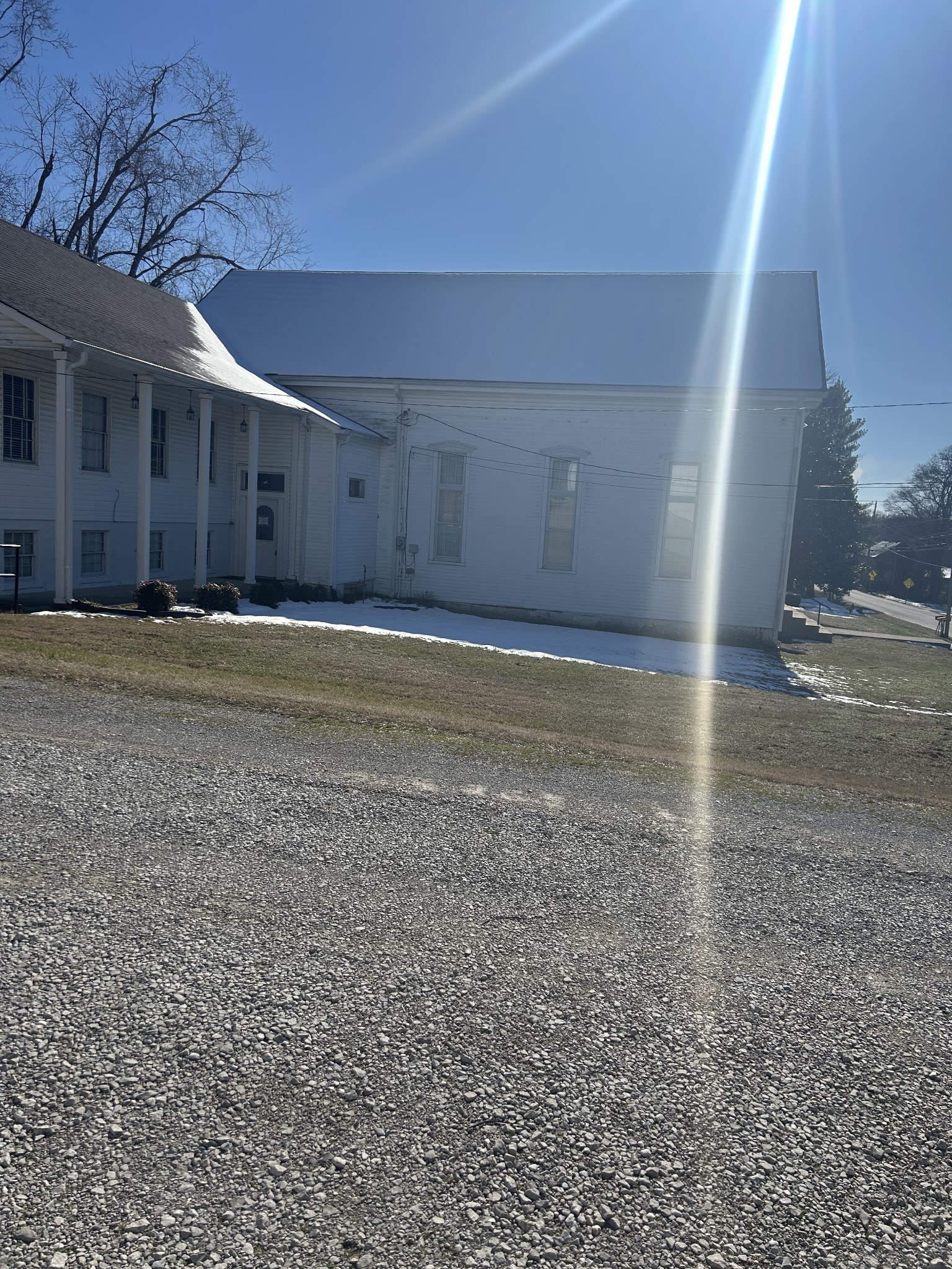 2720 Fly Rd, Santa Fe, TN 38482