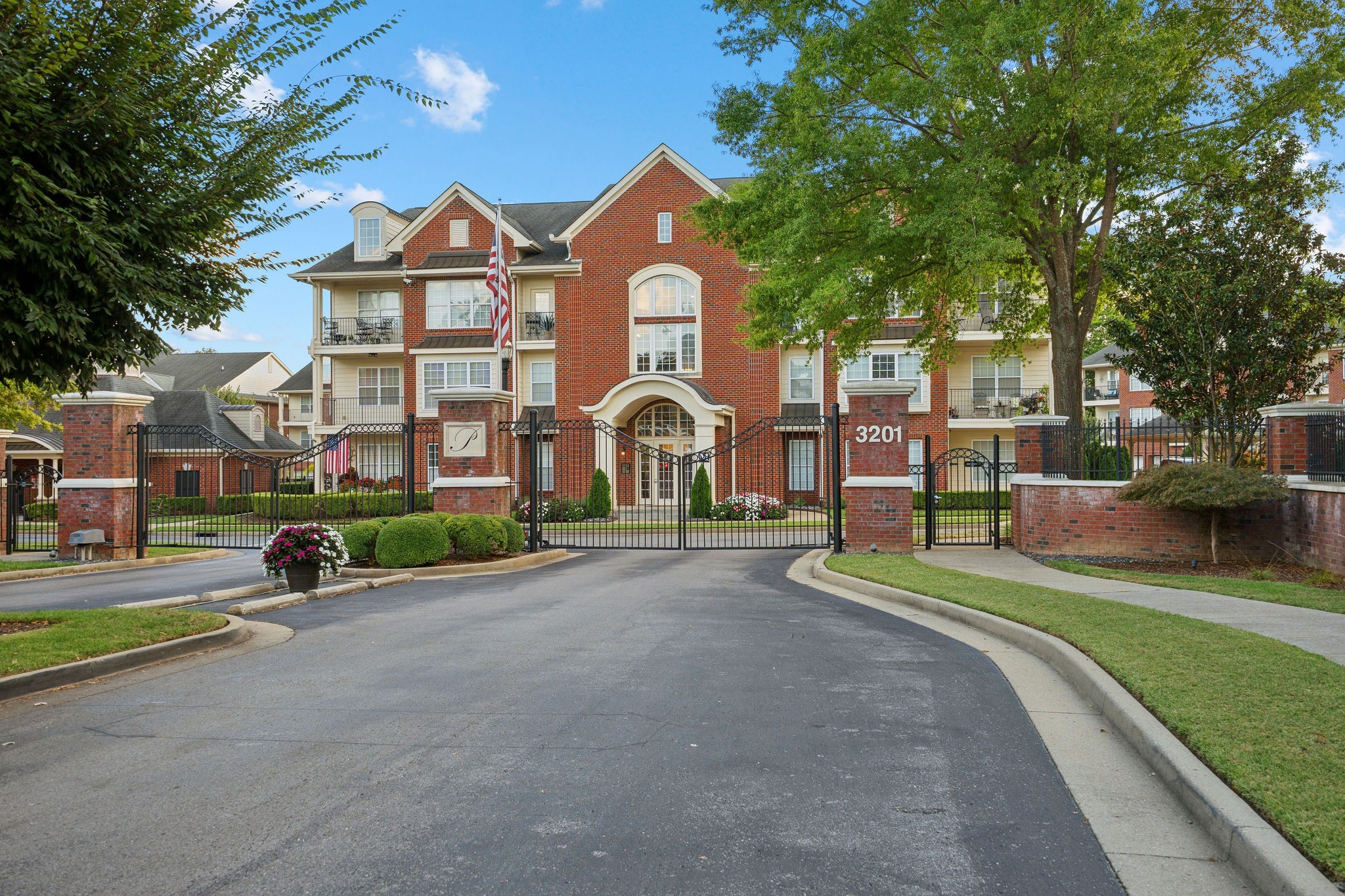 3201 Aspen Grove Dr #C1, Franklin, TN 37067