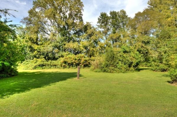 2813 Hwy 31 W, White House, TN 37188