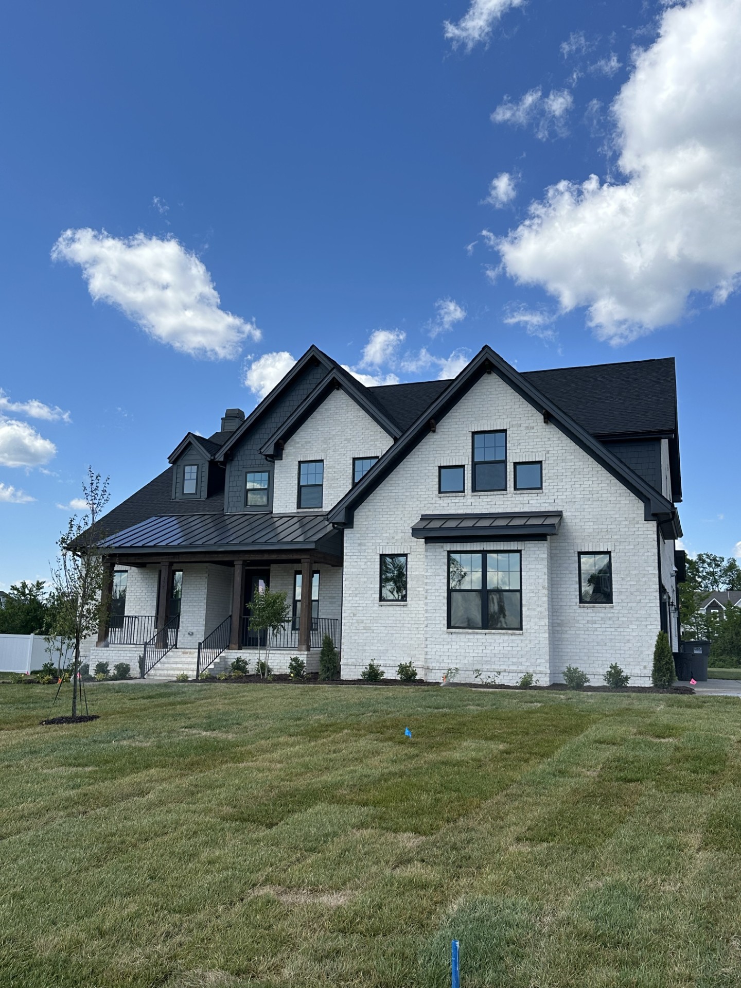 377 Reddenwood Rd, Hendersonville, TN 37075