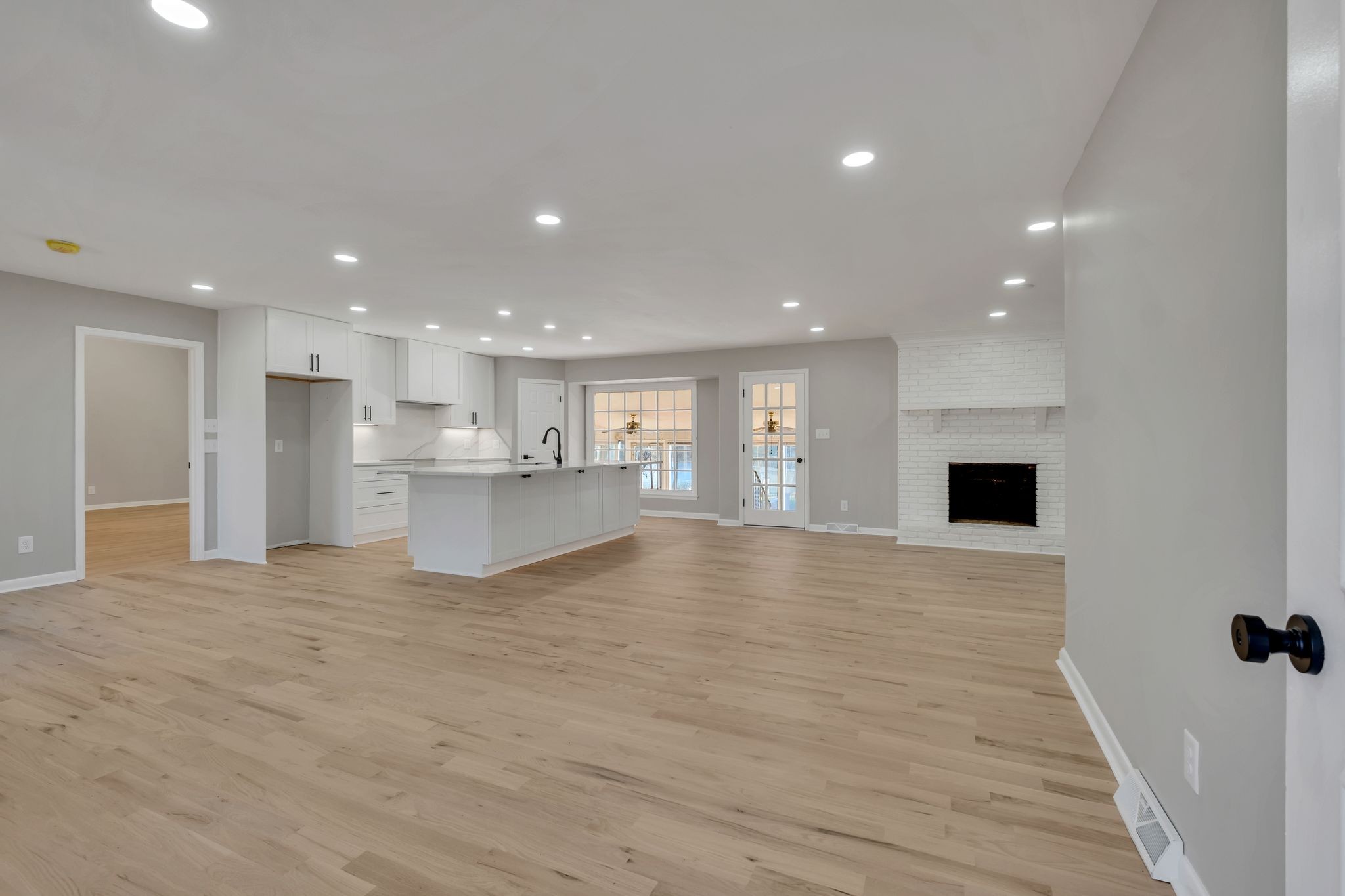 550 Drifting Cir W, Lebanon, TN 37087