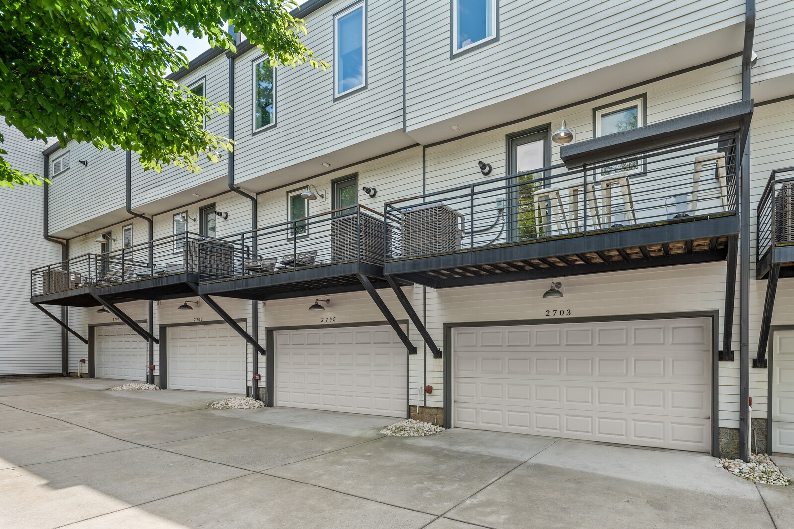 2703 Biloxi Ave, Nashville, TN 37204
