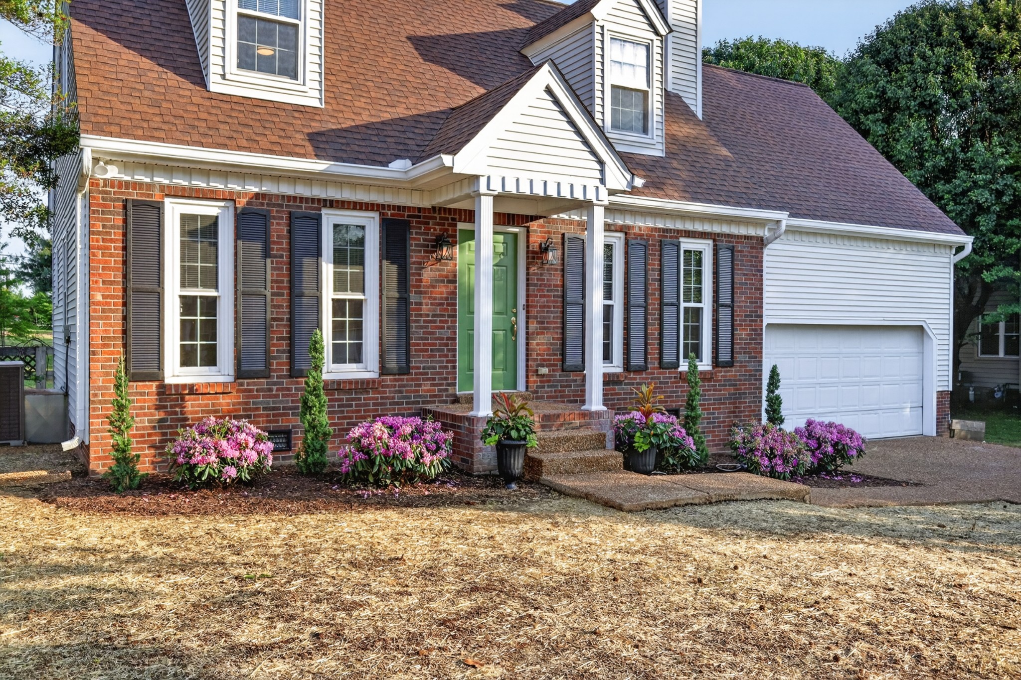 2758 Douglas Ln, Thompsons Station, TN 37179