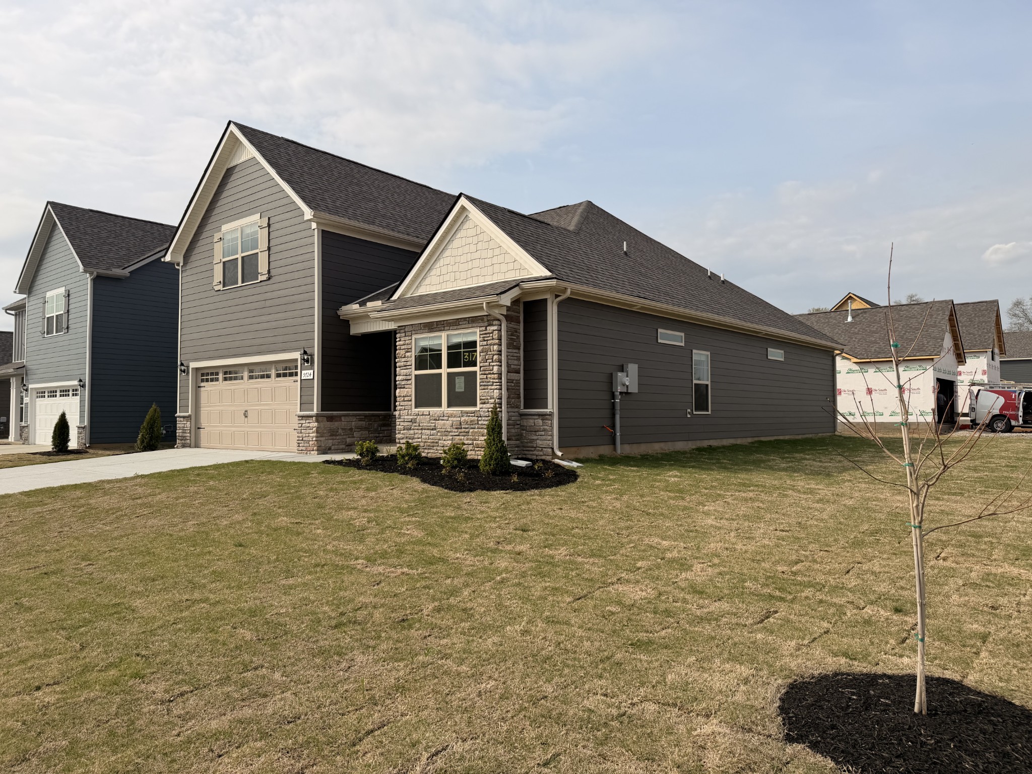 5724 Shoreline Dr, Rockvale, TN 37153