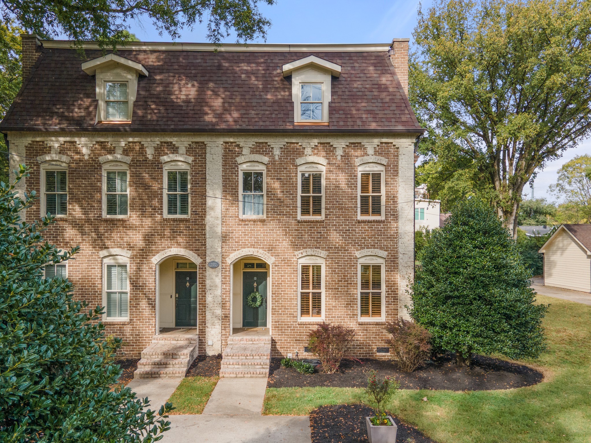 2102A Sharondale Dr, Nashville, TN 37215