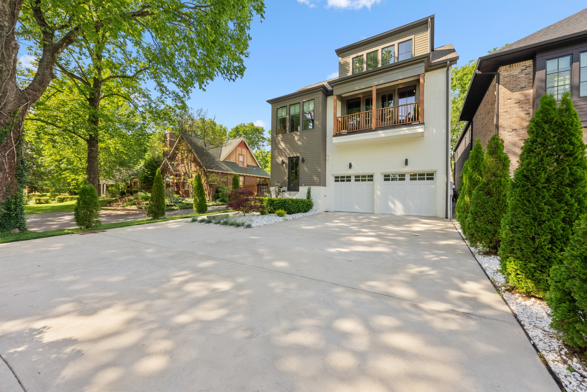 1706B Stokes Ln, Nashville, TN 37215