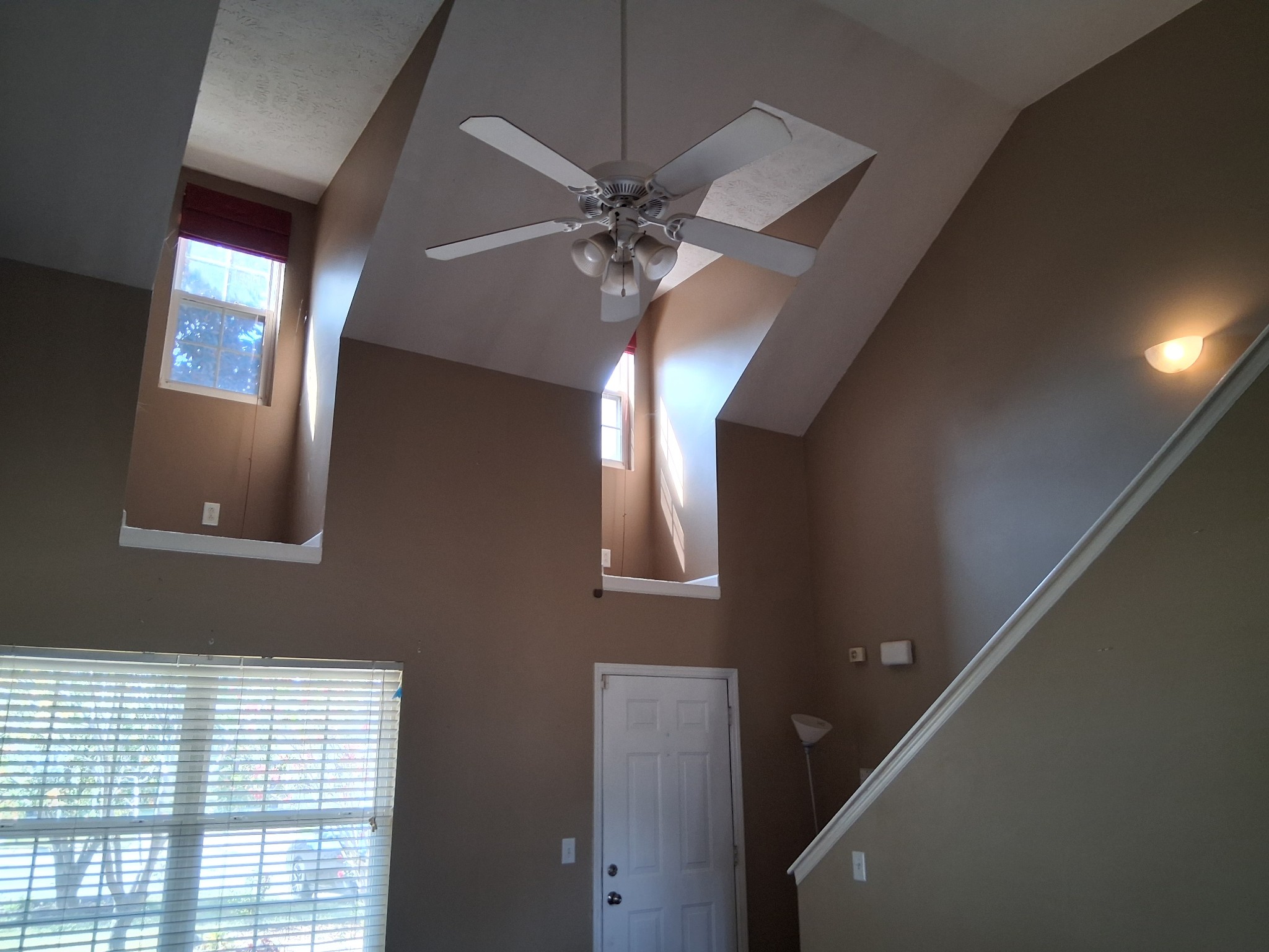 1816 Antebellum Dr, Murfreesboro, TN 37128