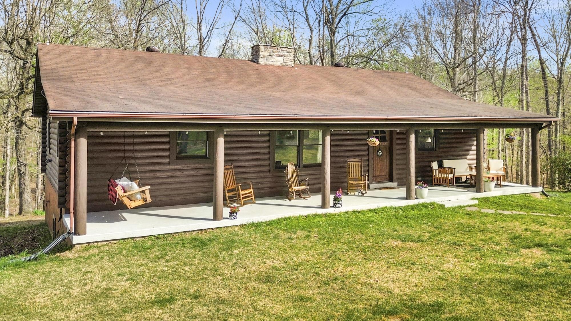 1300 Ridge Rd, Dickson, TN 37055