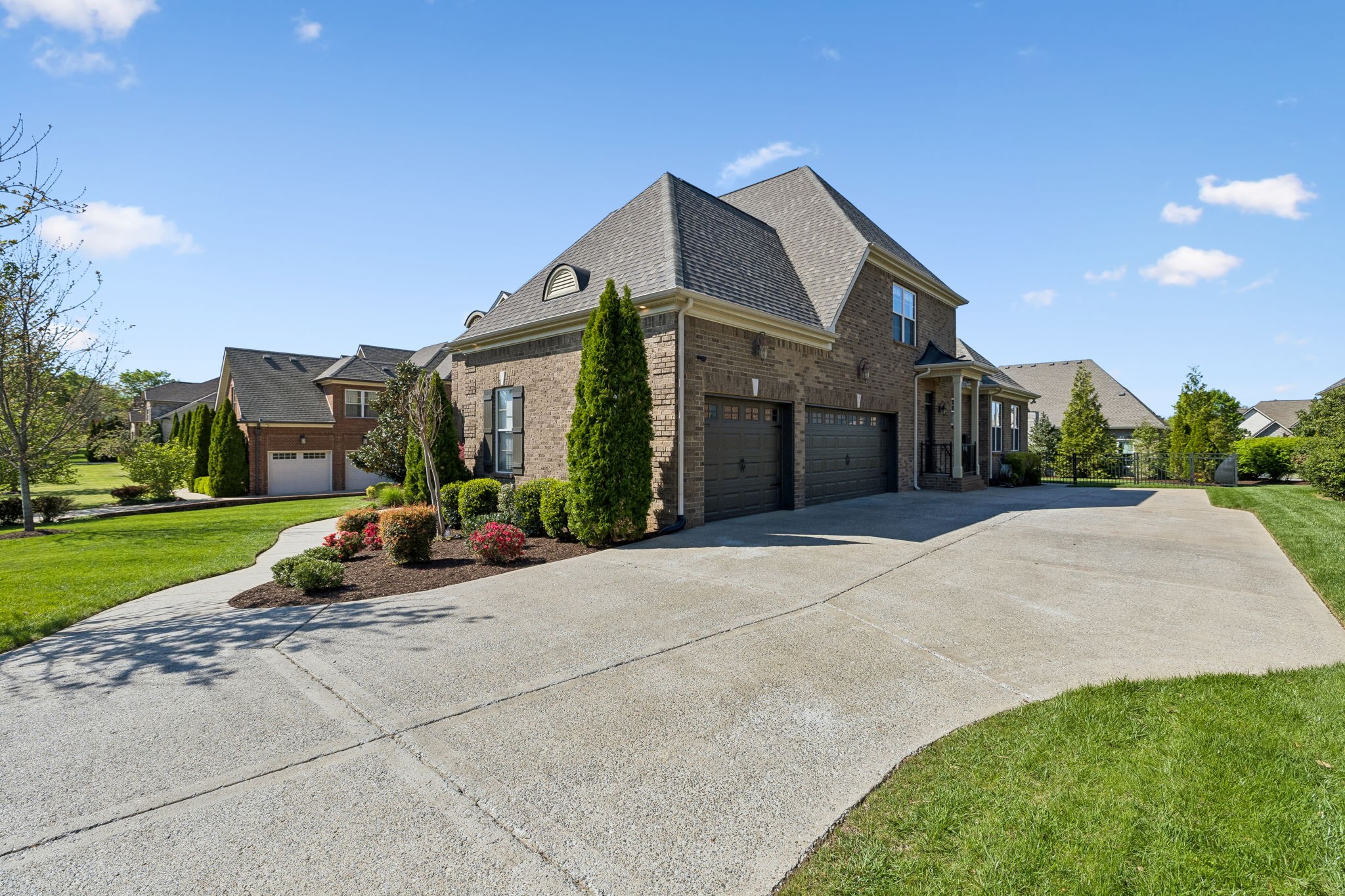 621 Gardenia Way, Murfreesboro, TN 37130