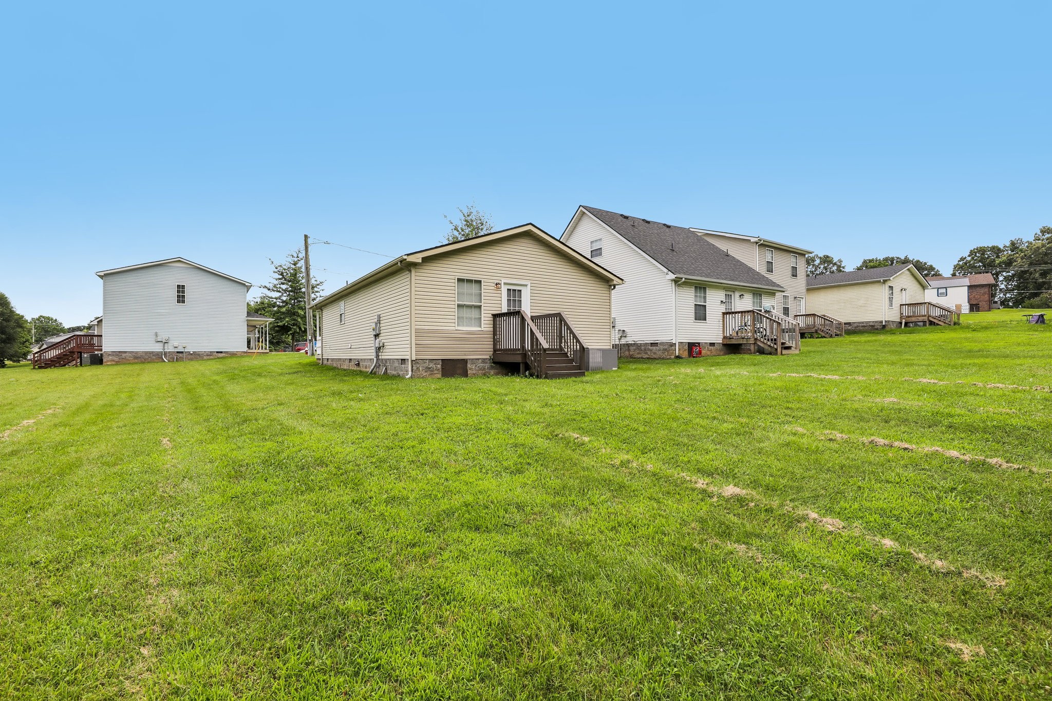 2607 Landrum Ct, Springfield, TN 37172