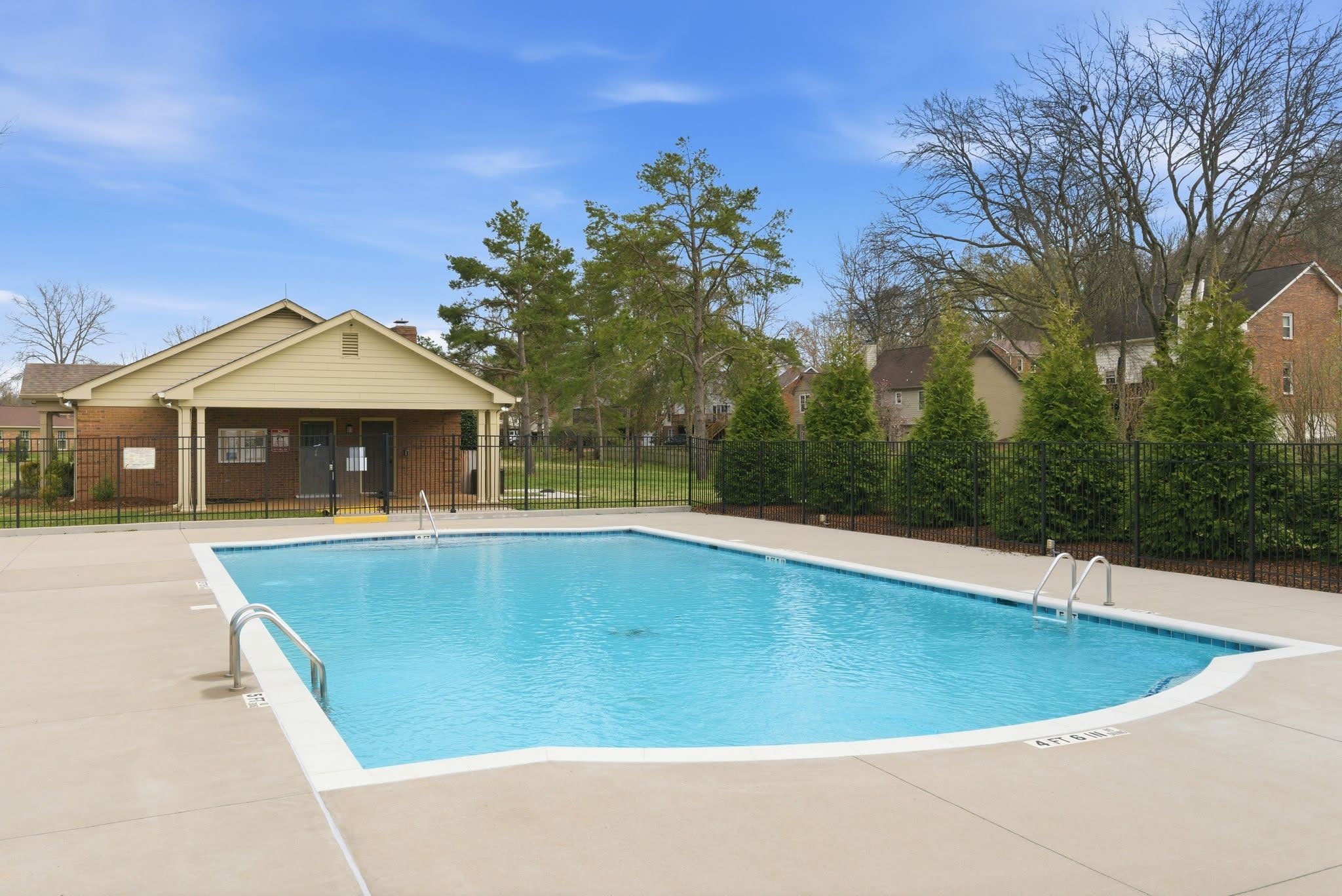 1009 Boxwood Dr, Franklin, TN 37069