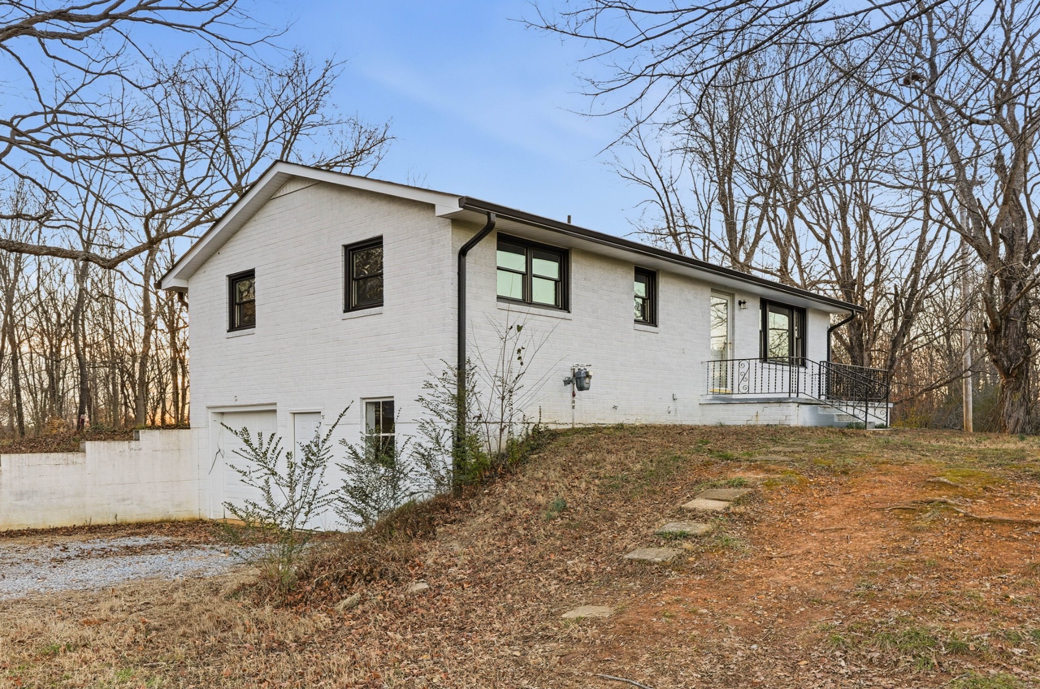 1360 Highway 49 E, Charlotte, TN 37036