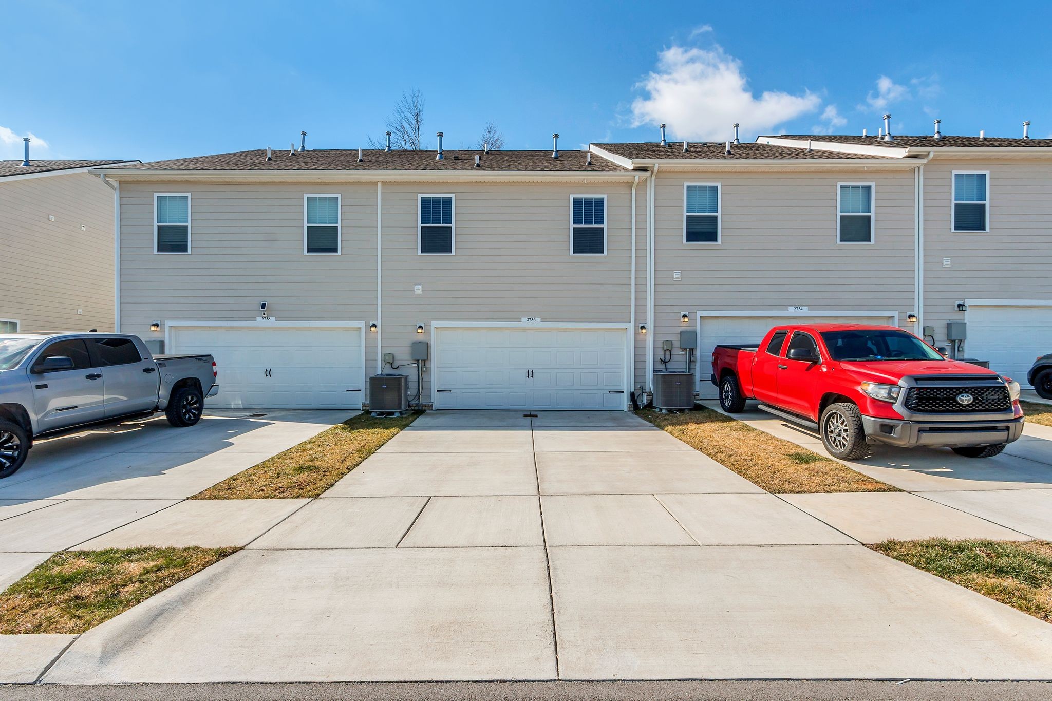 2736 Fordham St, Columbia, TN 38401