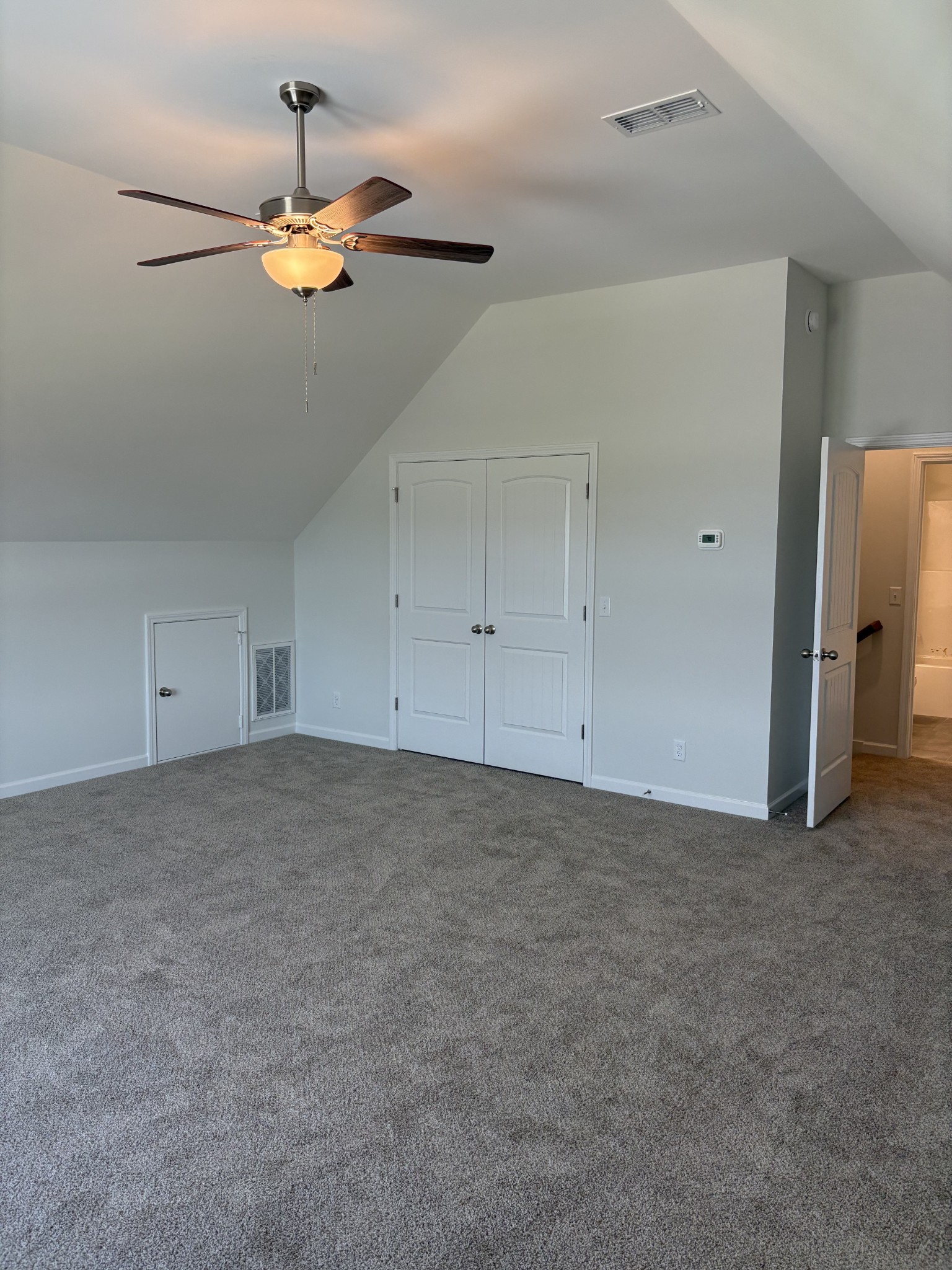 509 Crimper Ln, Murfreesboro, TN 37128