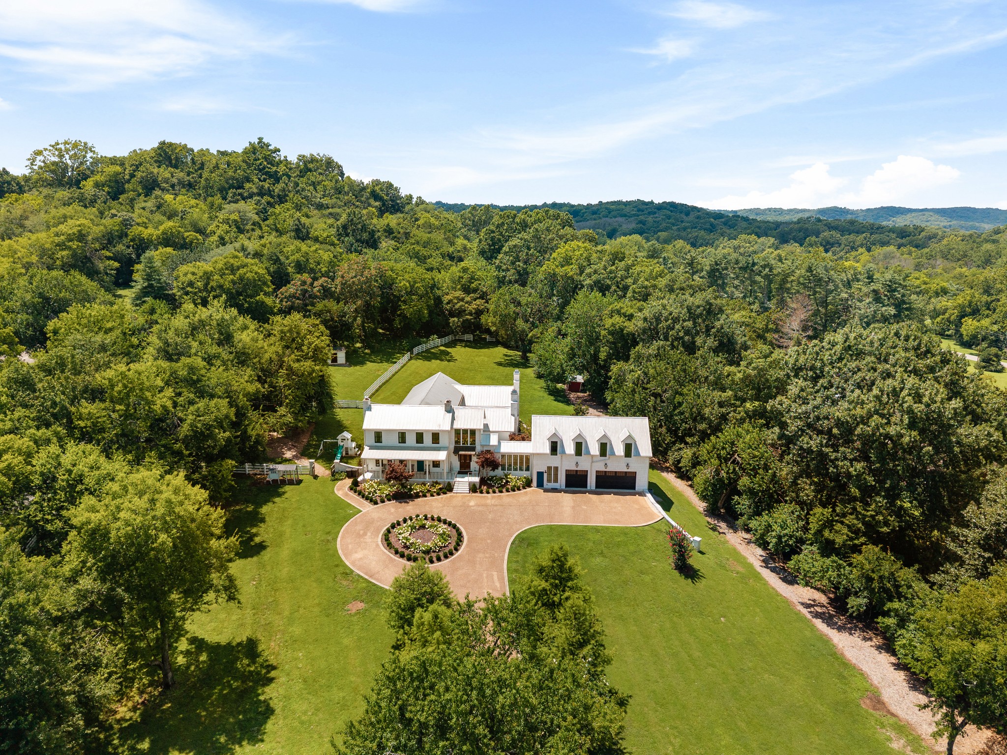 1747 Old Natchez Trce, Franklin, TN 37069