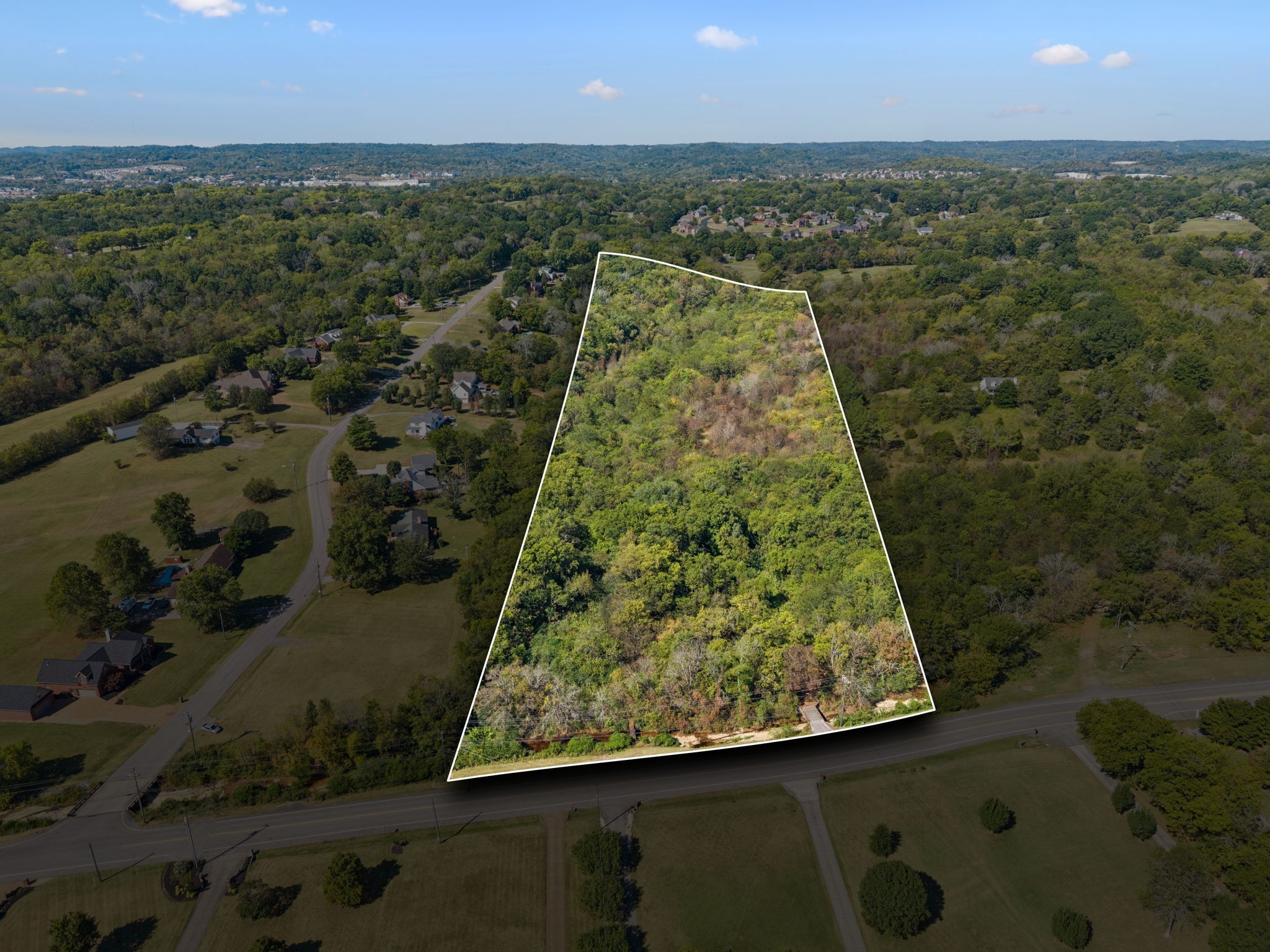 1043 Madison Creek Rd, Goodlettsville, TN 37072