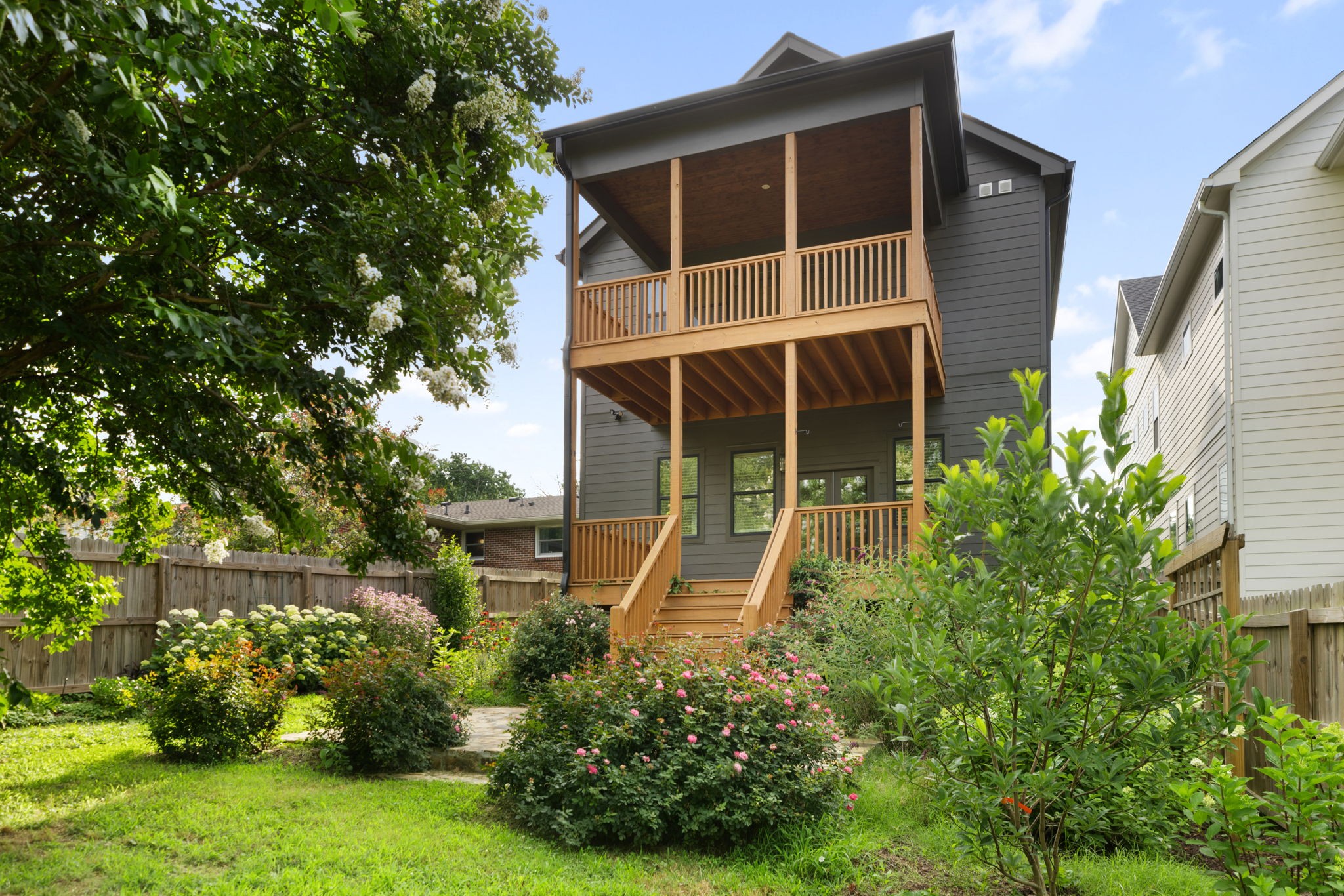 2610A Barclay Dr, Nashville, TN 37206