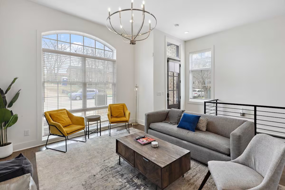 3206 West End Cir #1-7, Nashville, TN 37203