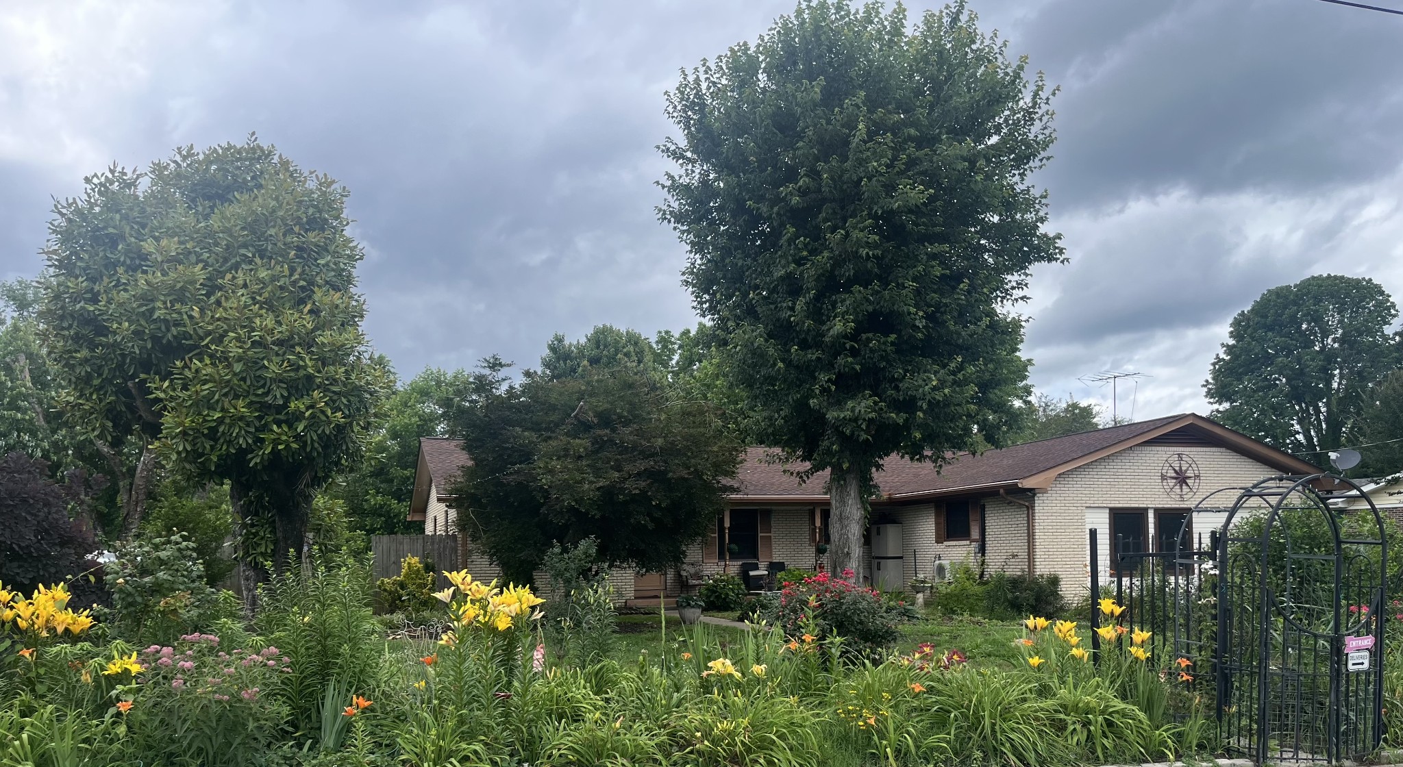 205 Riverside Dr N, Carthage, TN 37030