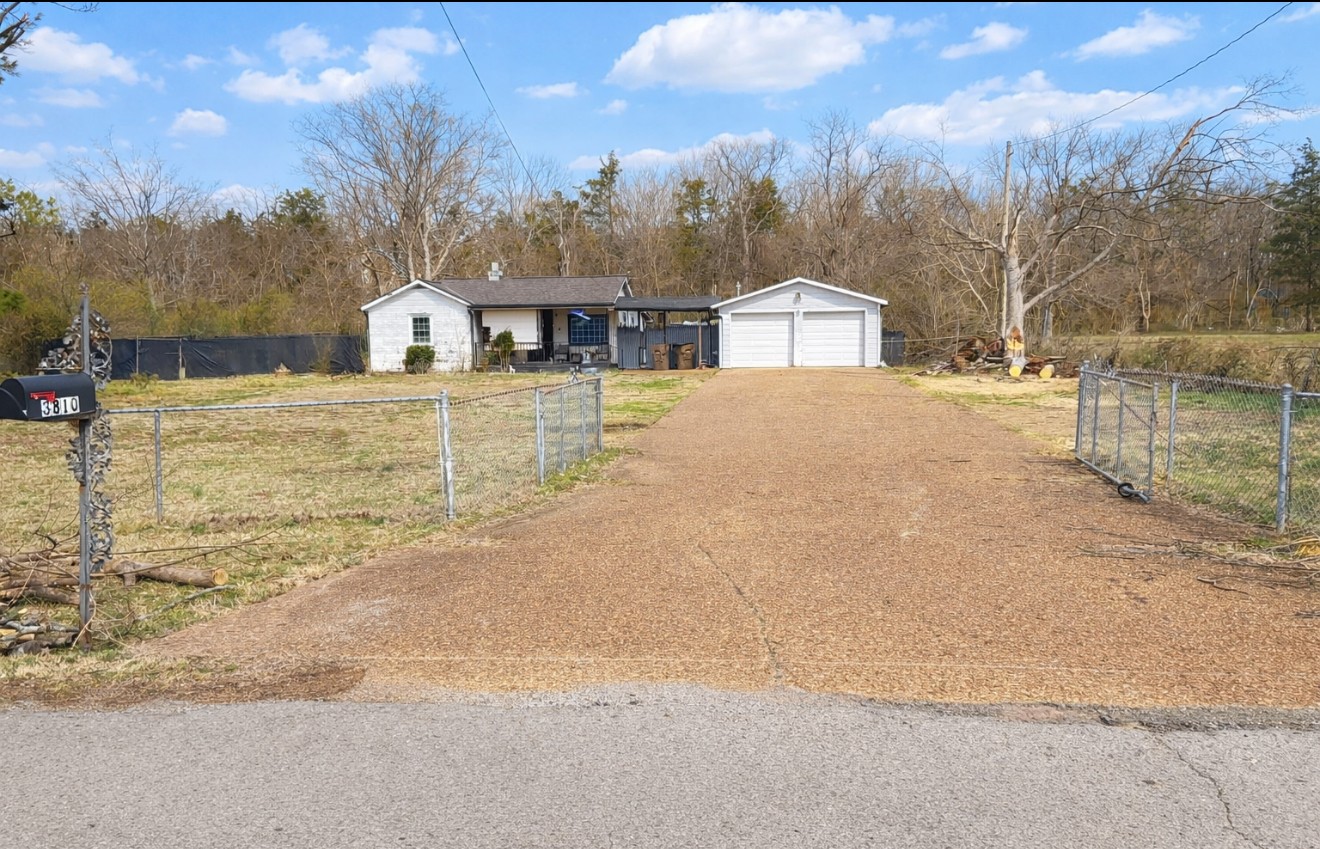 3810 Fairview Dr, Nashville, TN 37218