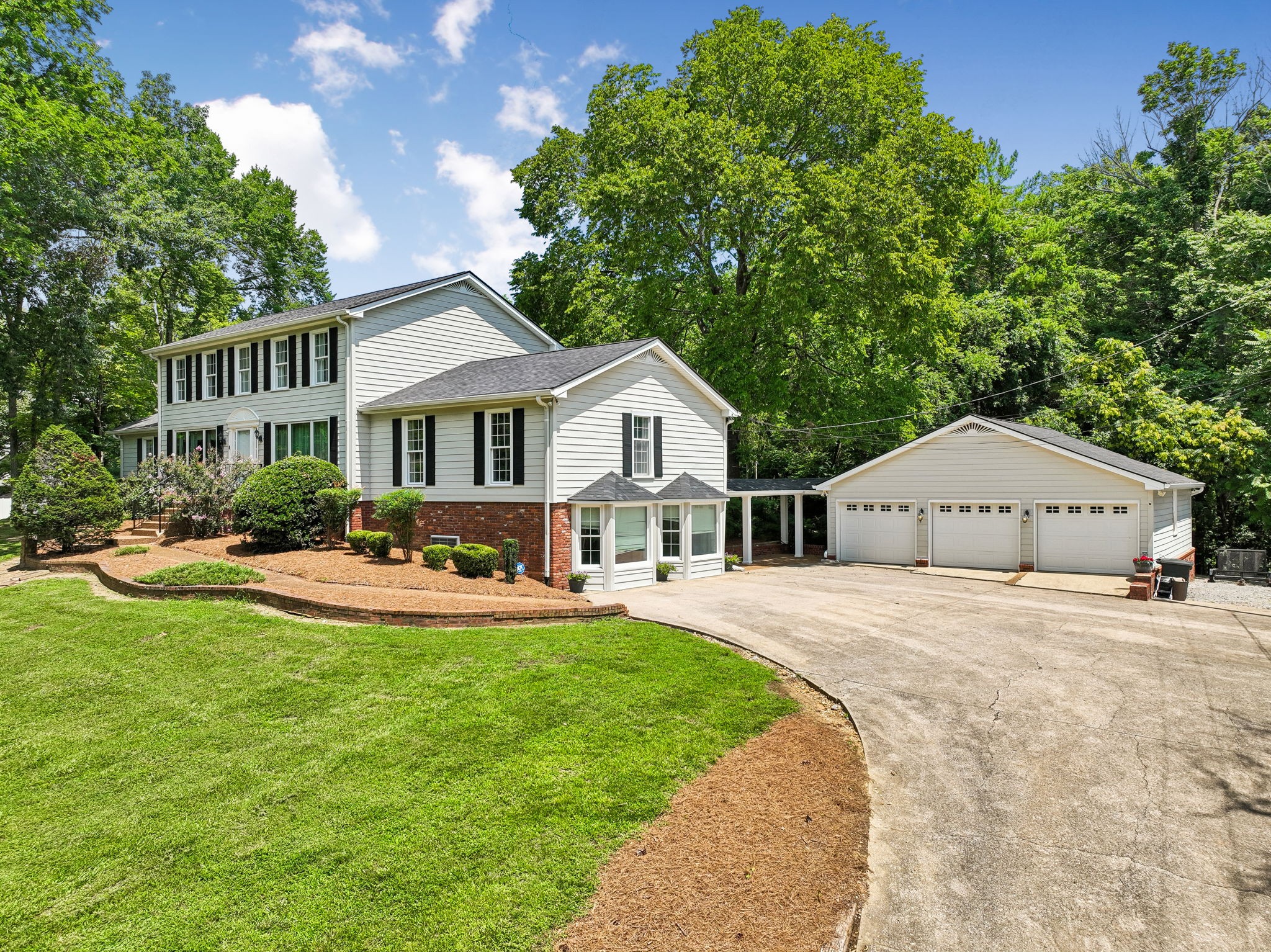 108 Wonder Valley Rd, Hendersonville, TN 37075