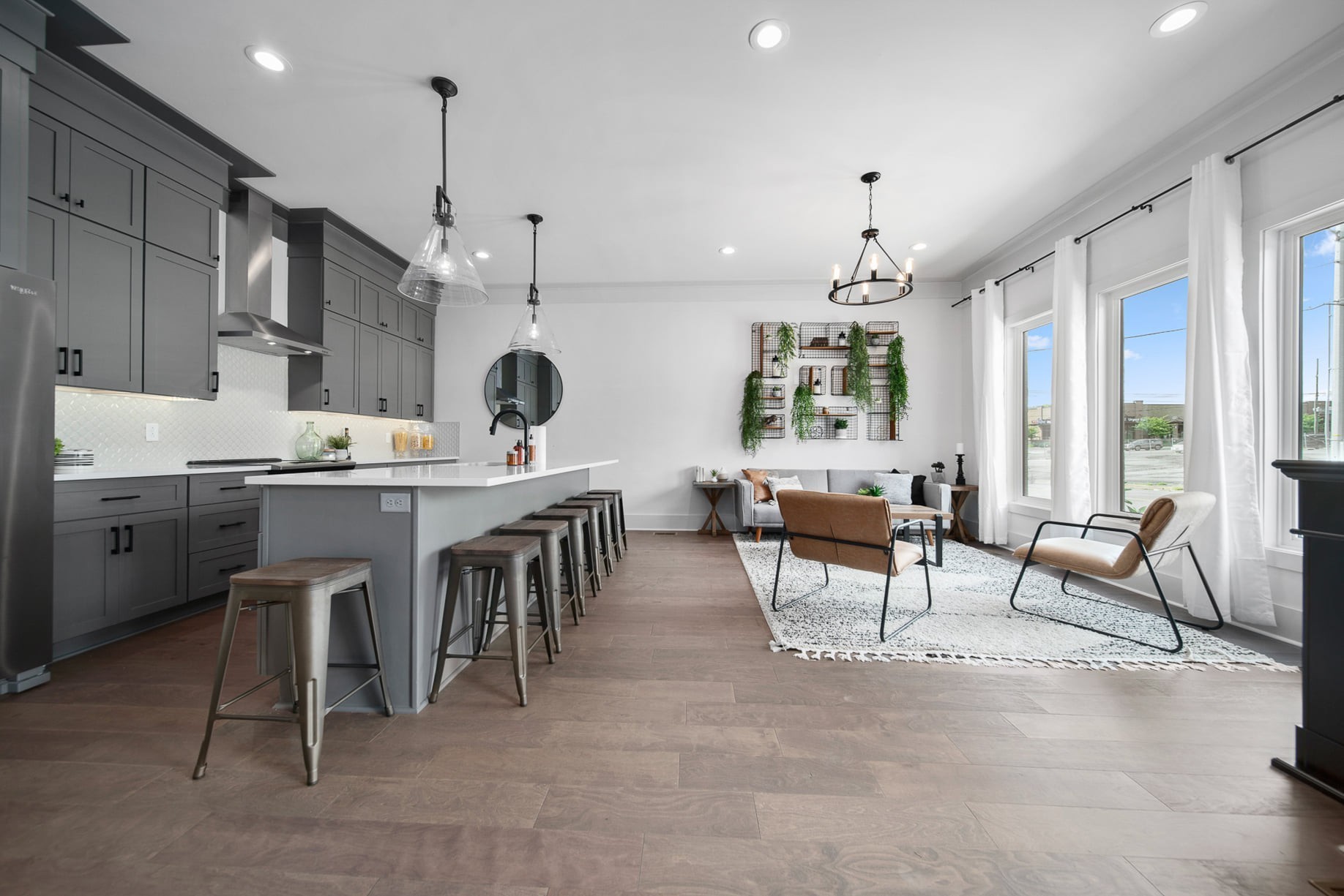 1100 Greenwood Ave, Nashville, TN 37206