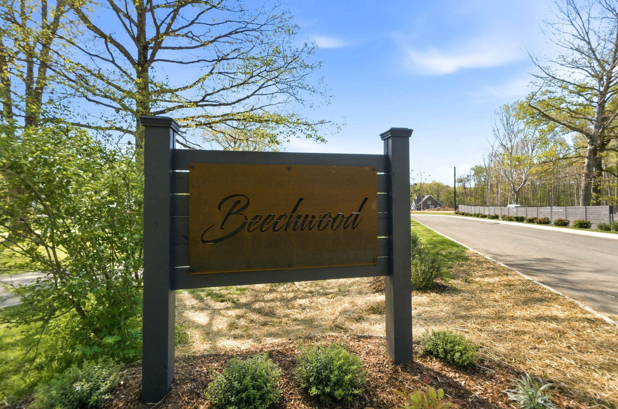 211 Beechwood Ct W, Pegram, TN 37143