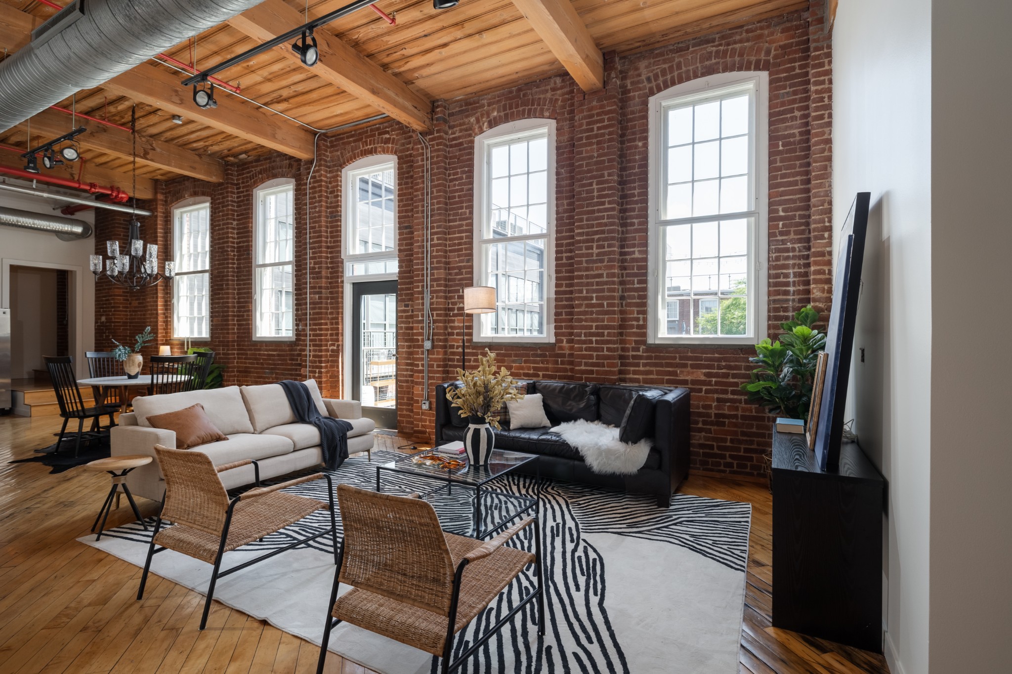 1400 Rosa L Parks Blvd #333, Nashville, TN 37208