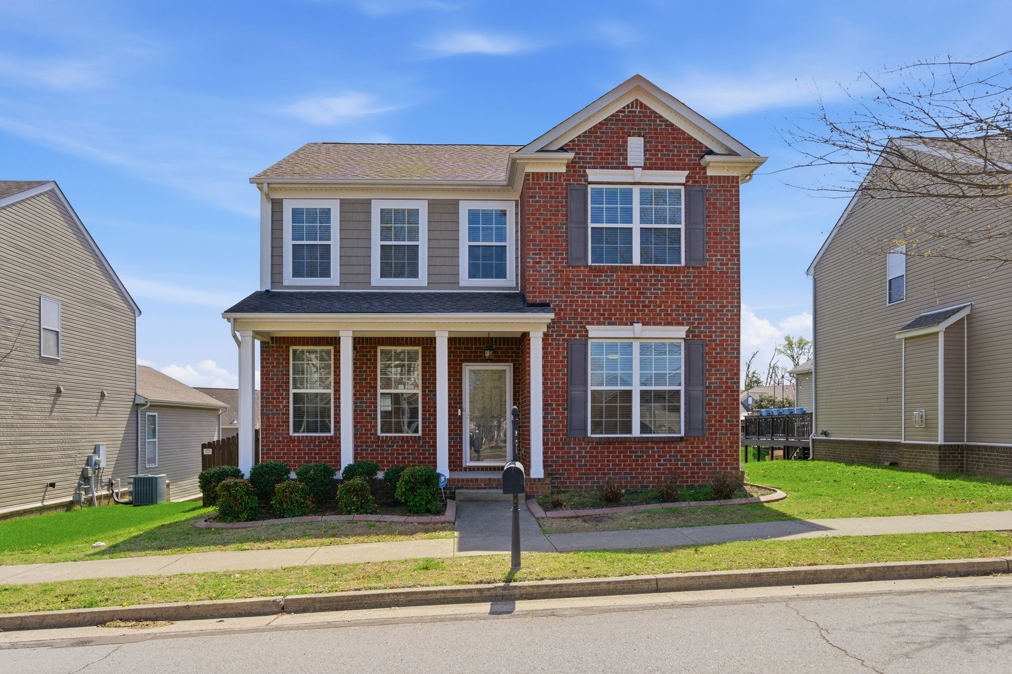 1091 Riverwood Village Blvd, Hermitage, TN 37076