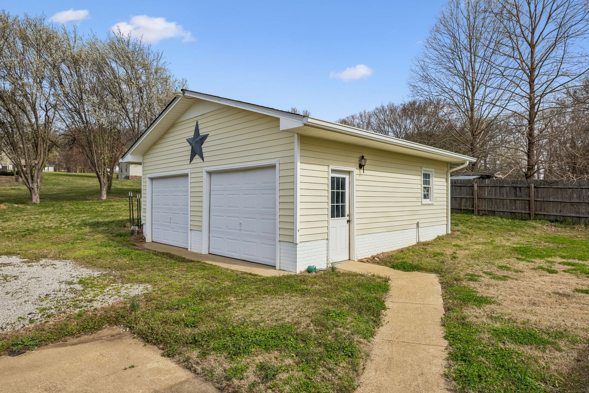 3971 Cantebury Dr, Culleoka, TN 38451