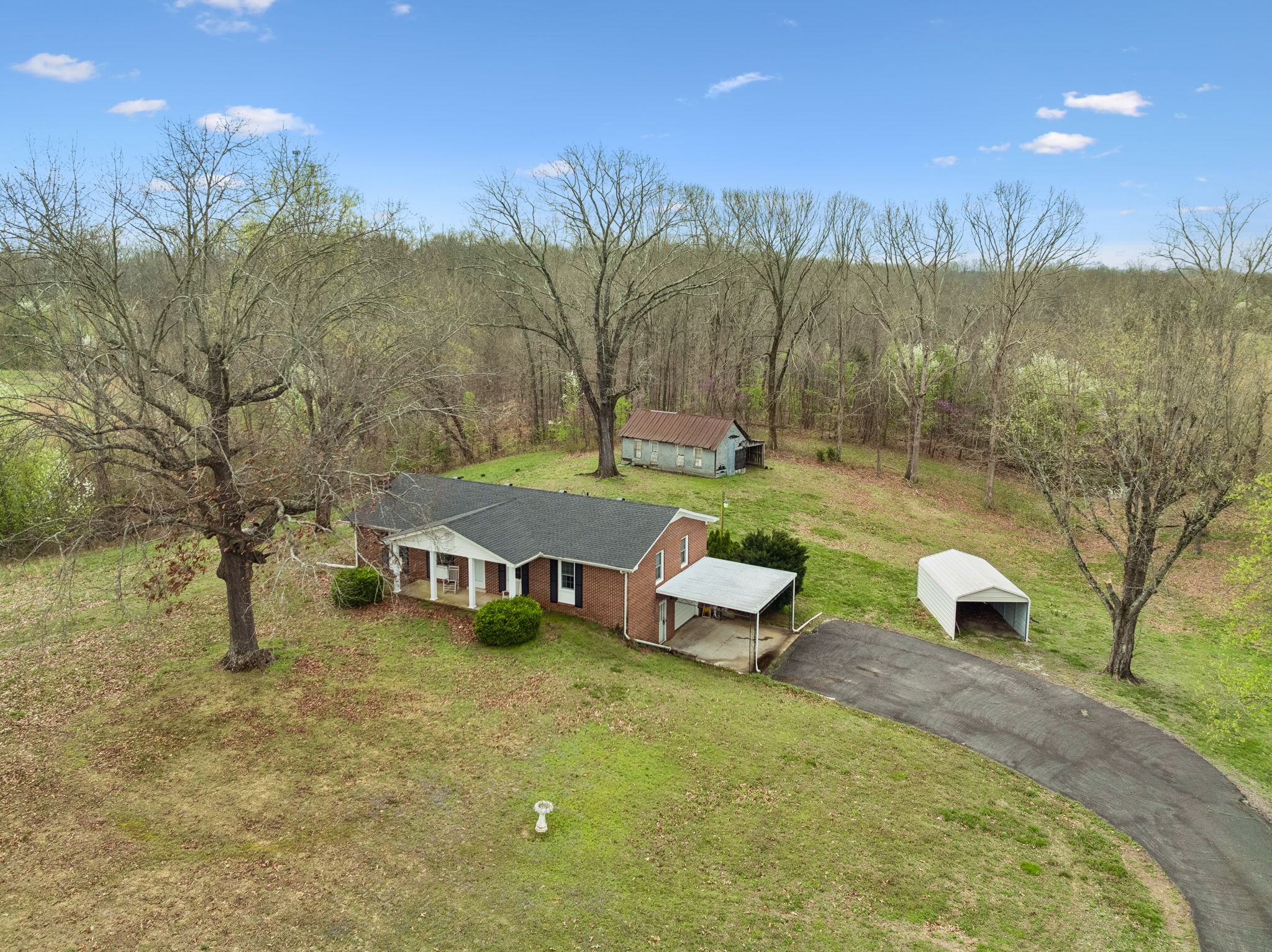3335 Hill Town Rd, Santa Fe, TN 38482