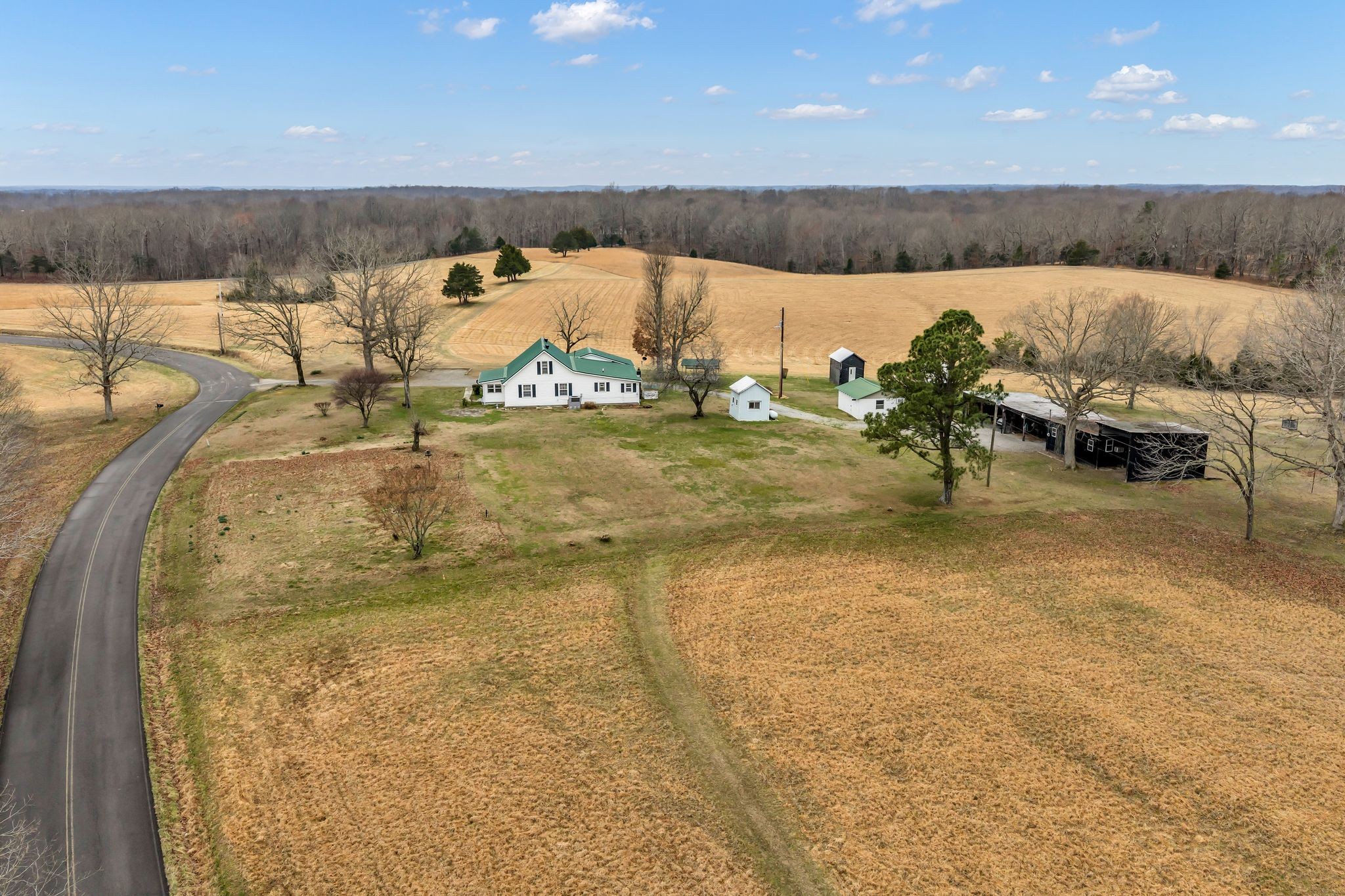 165 Wilson Hollow Rd, Dickson, TN 37055