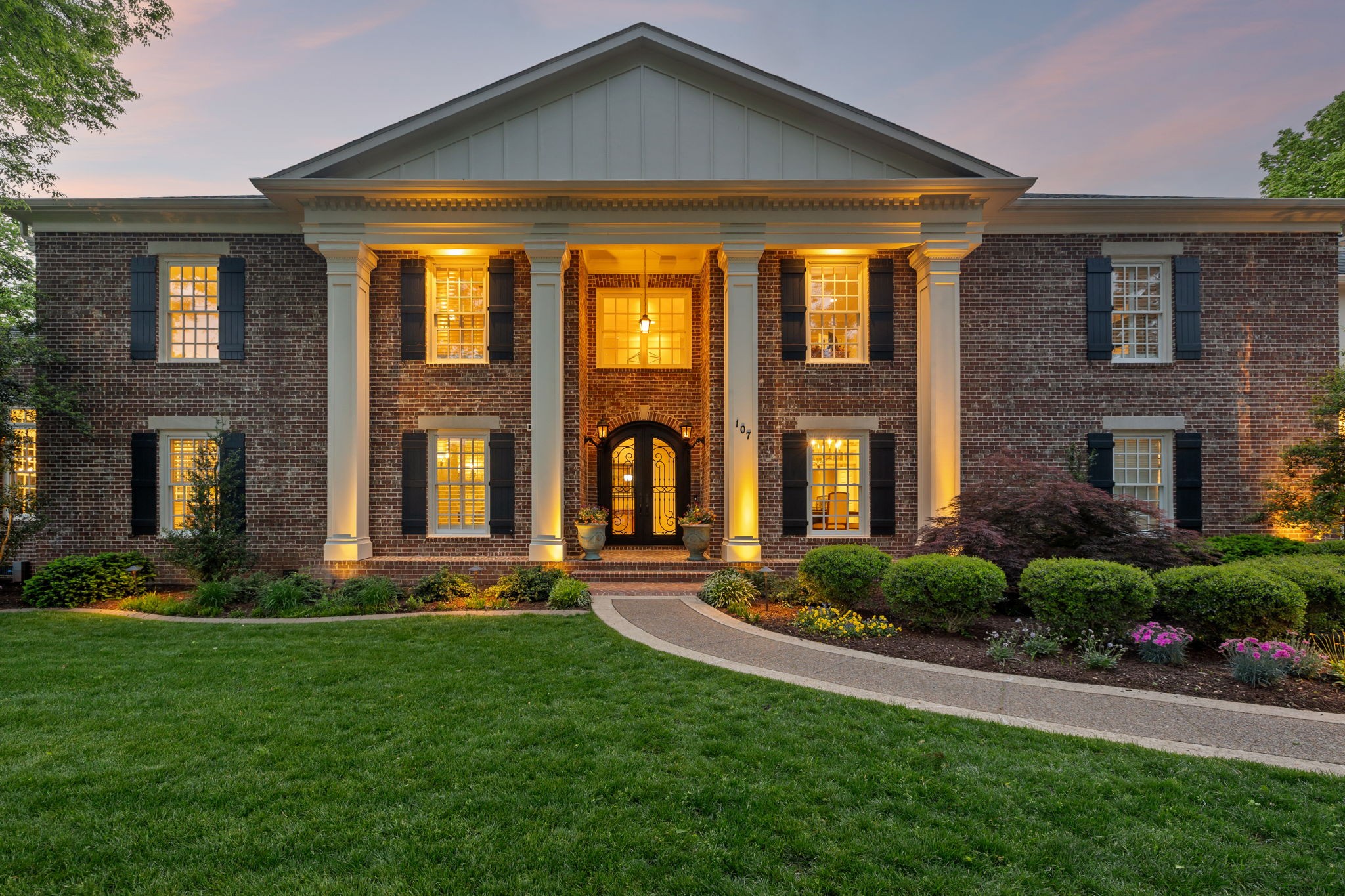 107 Sturbridge Dr, Franklin, TN 37064