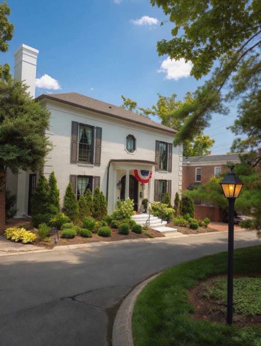 2126 Golf Club Ln, Nashville, TN 37215