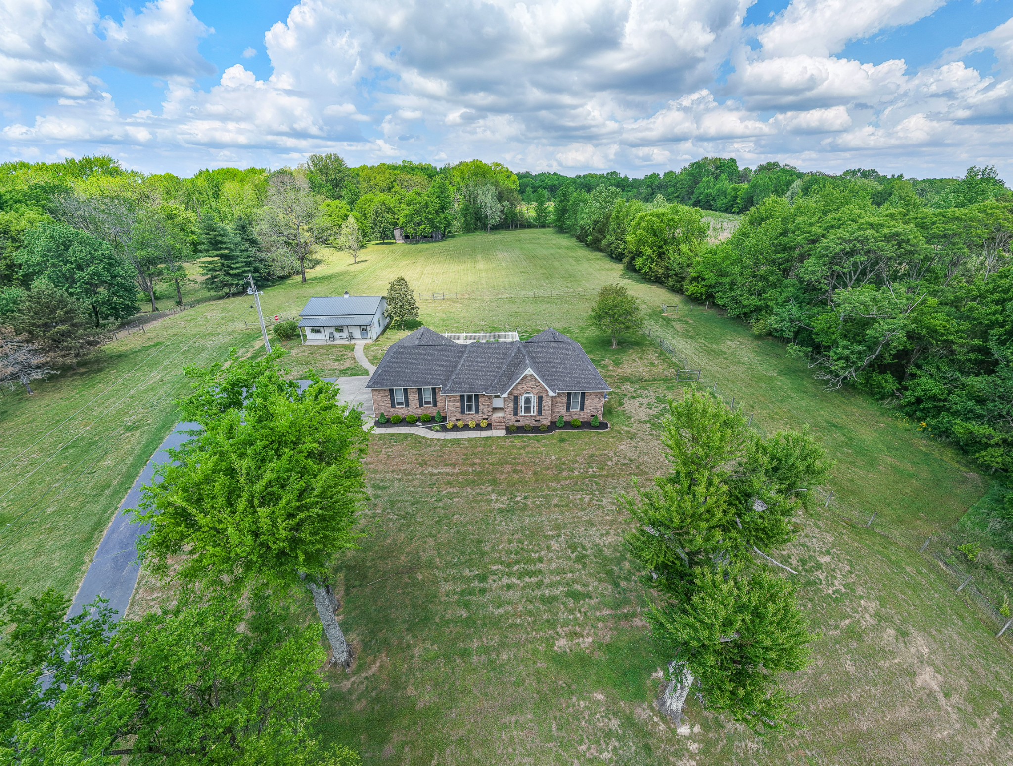590 Allisona Rd, Eagleville, TN 37060