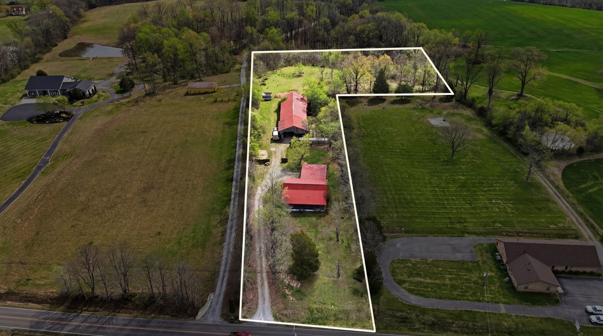 5977 Old Highway 431, Springfield, TN 37172
