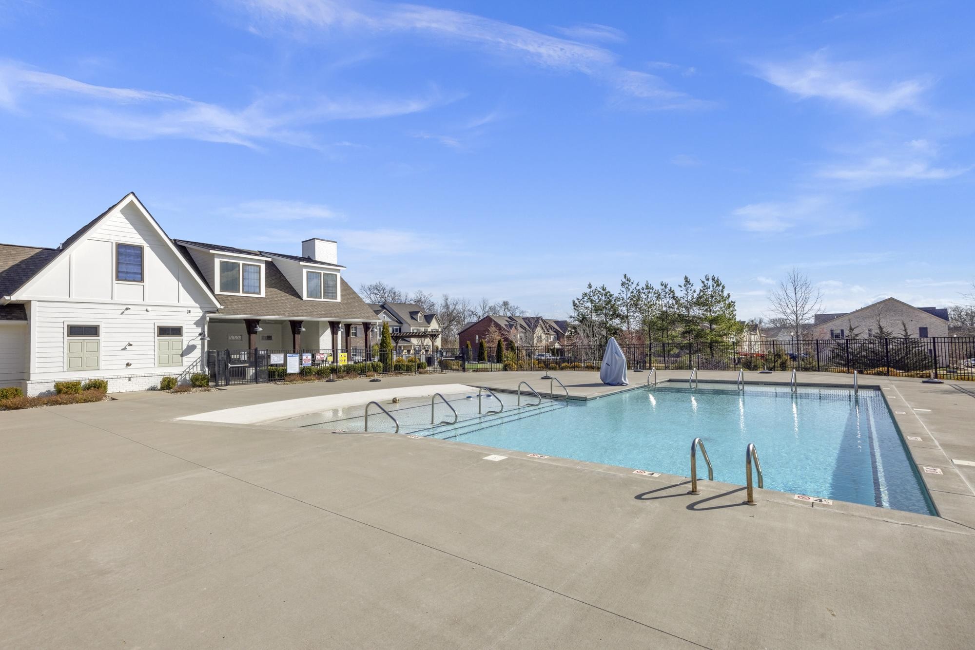 1801 Shadow Green Dr #303, Franklin, TN 37064
